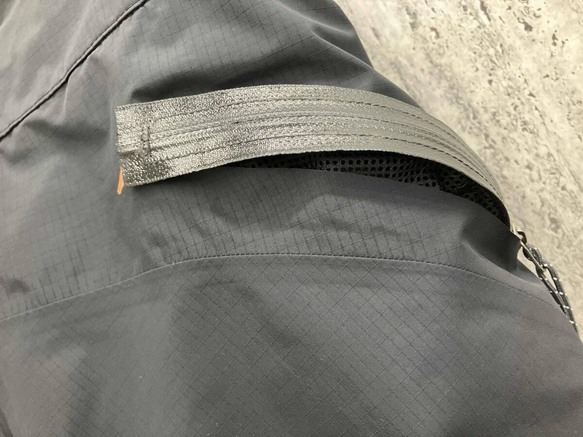 HARDWEAR ナイロンパンツ