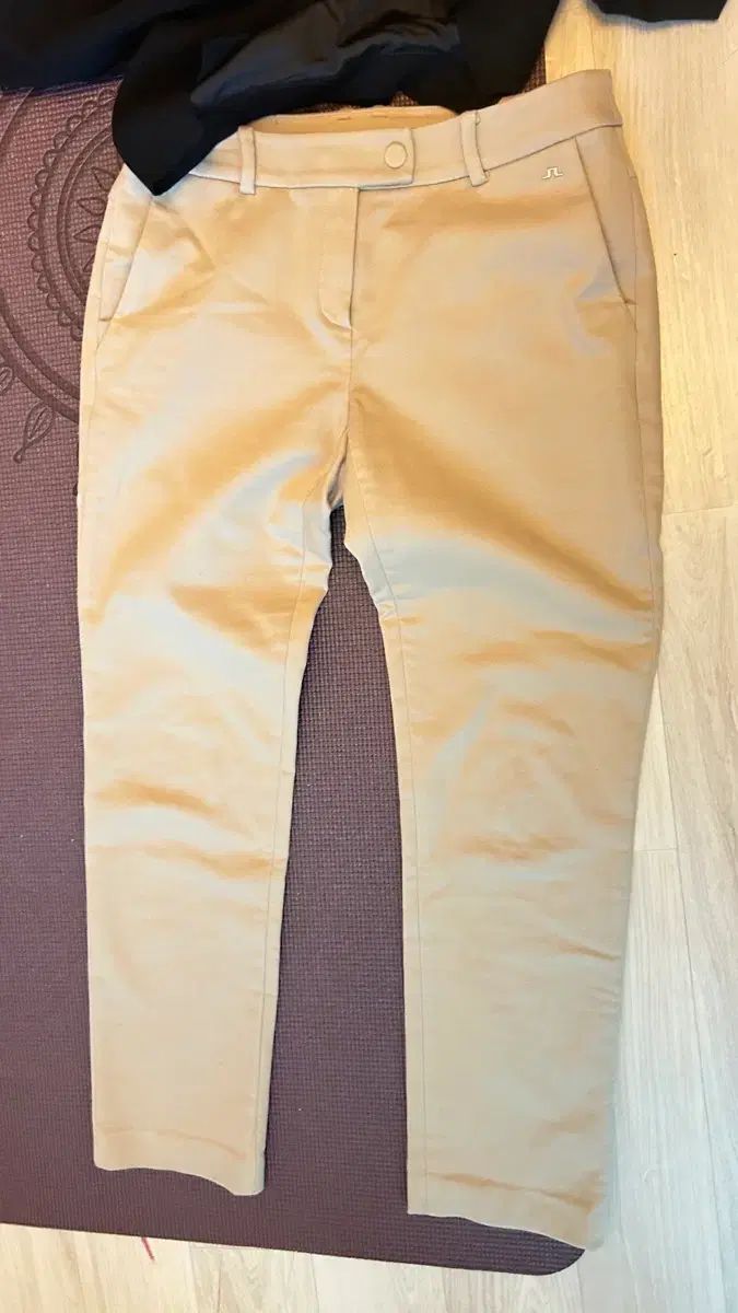 J Lindeberg 린드버그 キャメルベージュ 27