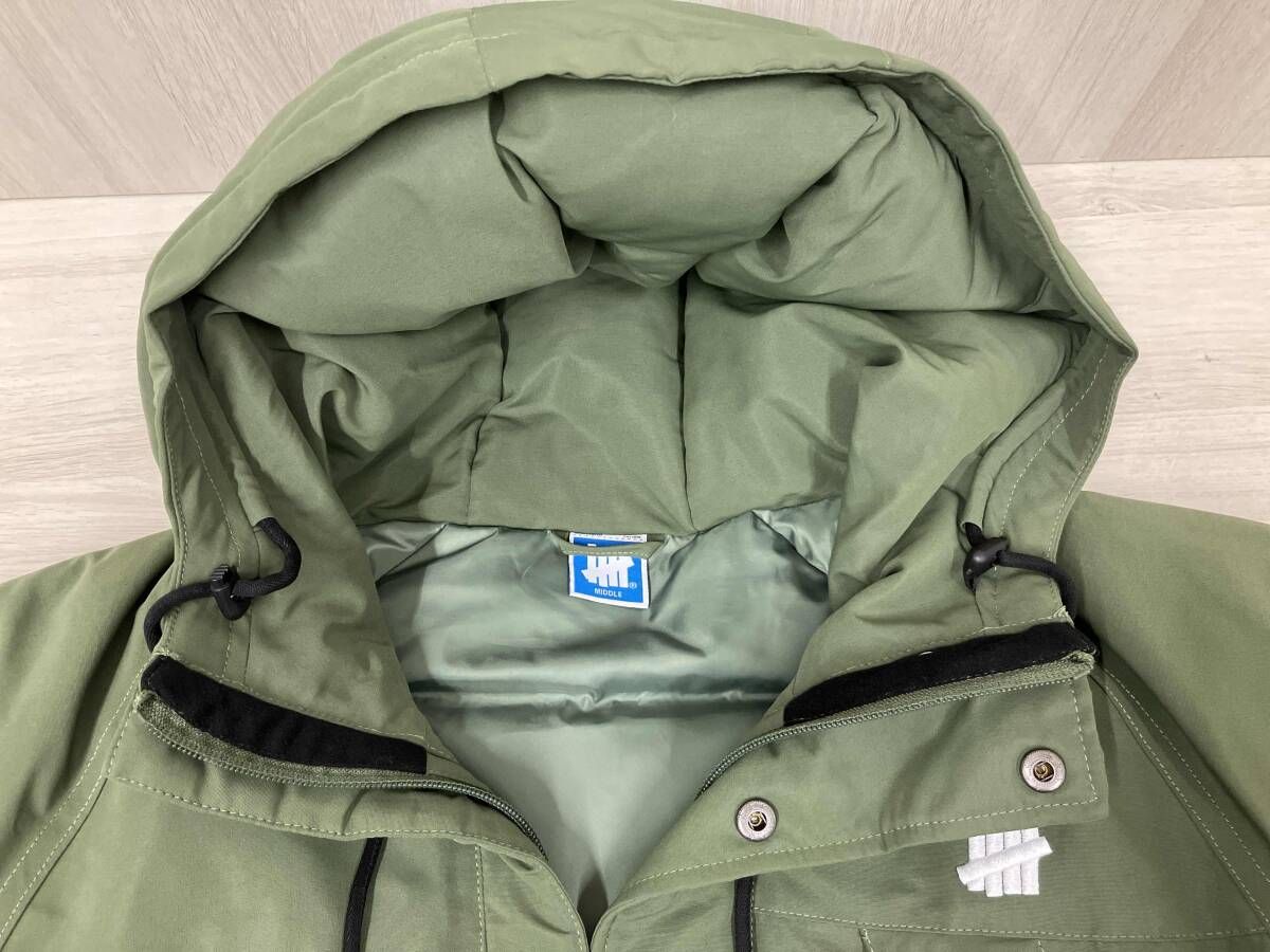 UNDEFEATED アンディフィ–テッド ダウンジャケット Mサイズ グリーン