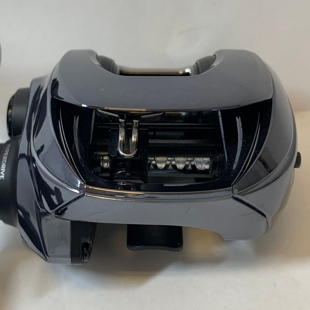 Daiwa ダイワ リール IM-Z TW 100 XH-C ベイトリール 右ハンドル 86