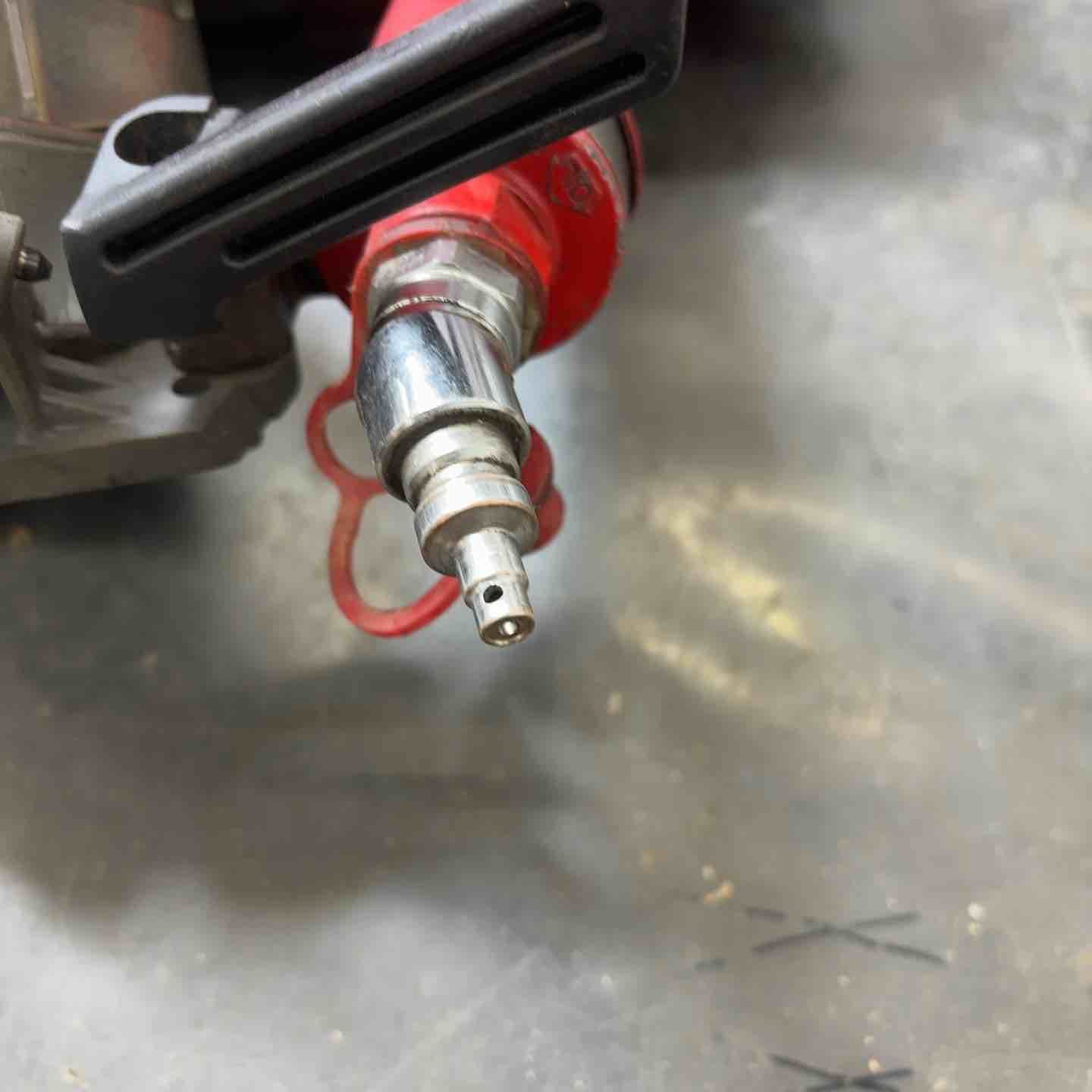 MAX 高圧エア釘打ち機