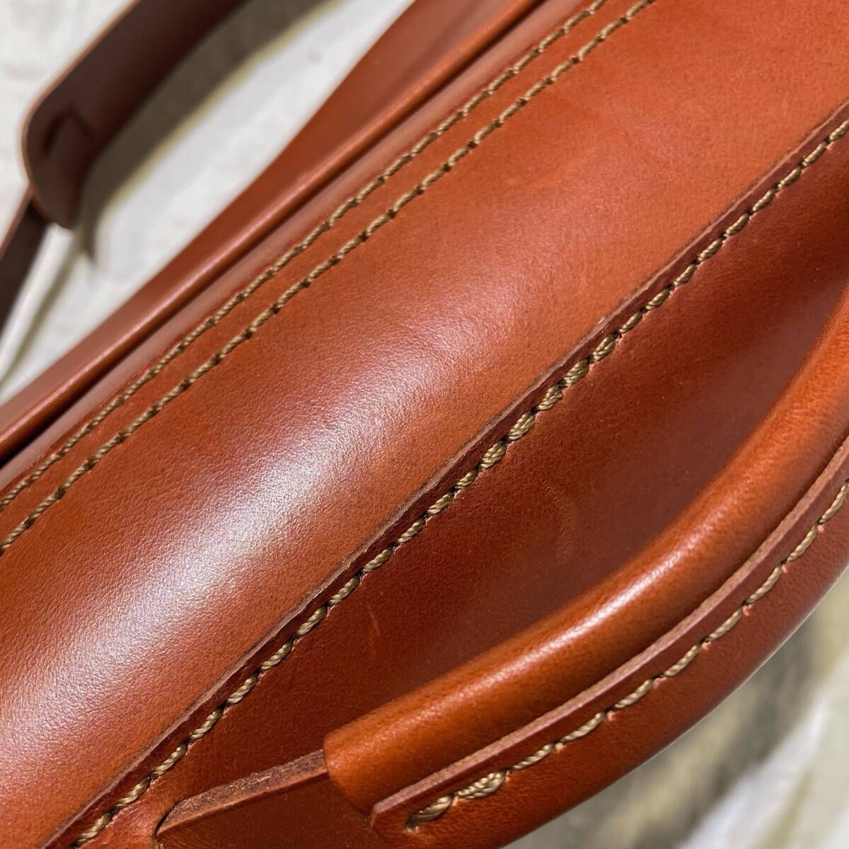 HERZ shoulder bag ショルダーバッグ サッチェルバッグ ブラウン