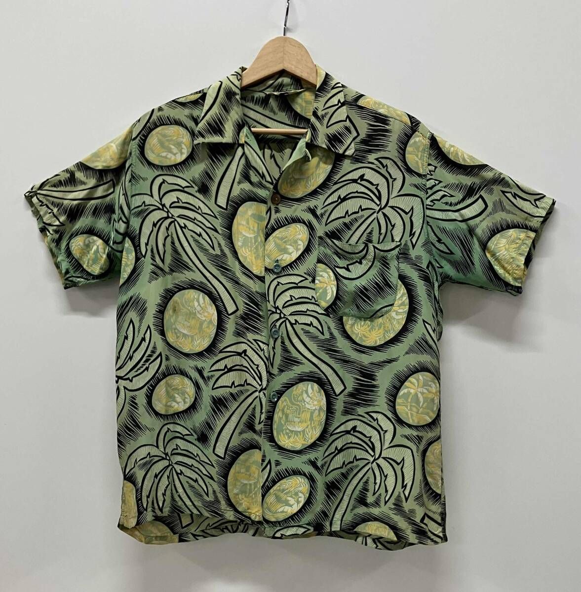 harper ハーパー アロハシャツ 50 s 60 幾何学総柄 オープン サイズM グリーン 品質表示タグなし 穴 汚れ 変色有り
