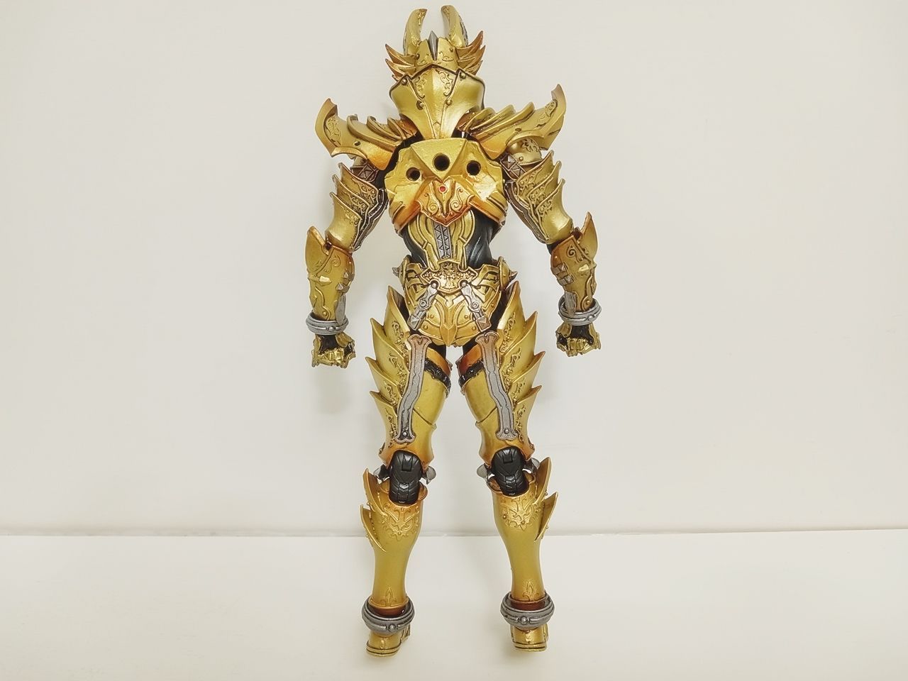 バンダイ 魔戒可動 鷹麟ガロ 魂ウェブ商店 牙狼 GARO フィギュア 開封