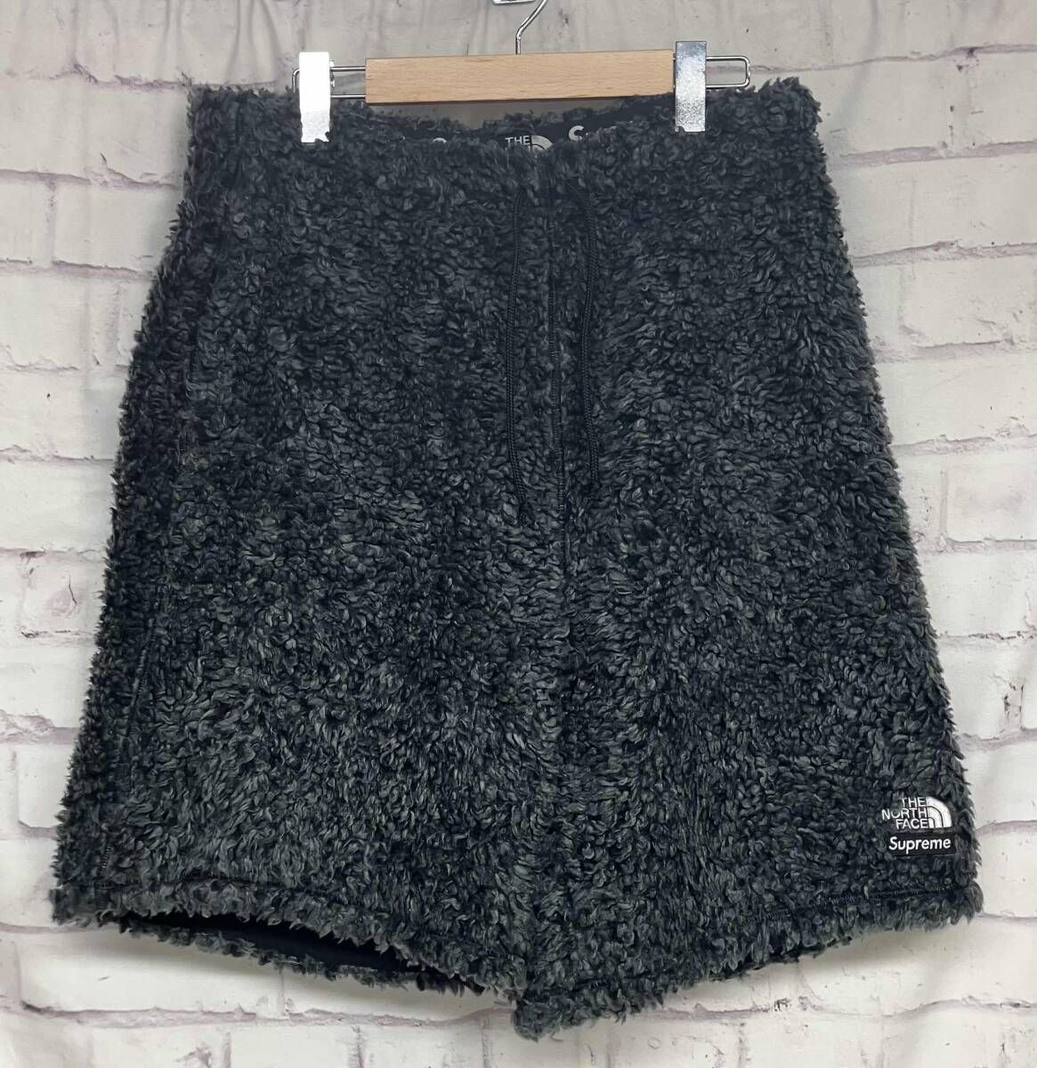 Supreme × The North Face シュプリーム×ノースフェイス 23 SS High Pile Fleece Short フリースショーツ Lサイズ 灰色 メンズ 冬