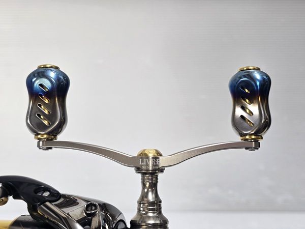 中古品】 シマノ SHIMANO スピニングリール 14 ステラ C3000SDH リブレ