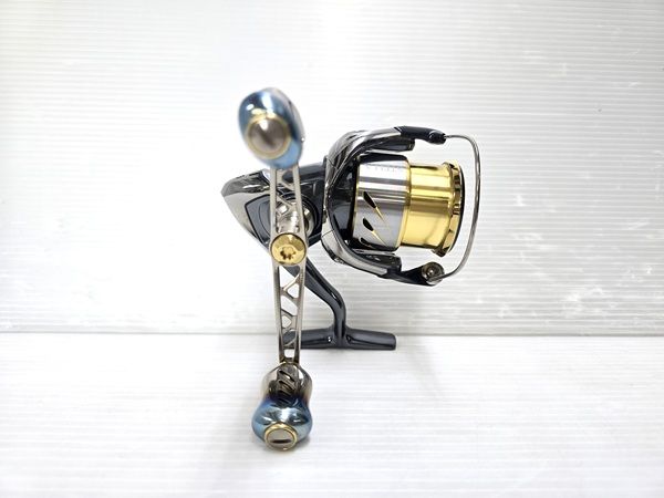 中古品】 シマノ SHIMANO スピニングリール 14 ステラ C3000SDH リブレ