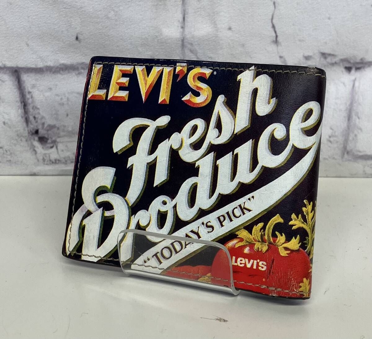 LEVI S リーバイス 2つ折り財布 Fresh Produce フレッシュプロデュースライン カジュアル カード入れ 小銭入れ お札入れあり メンズ 冬
