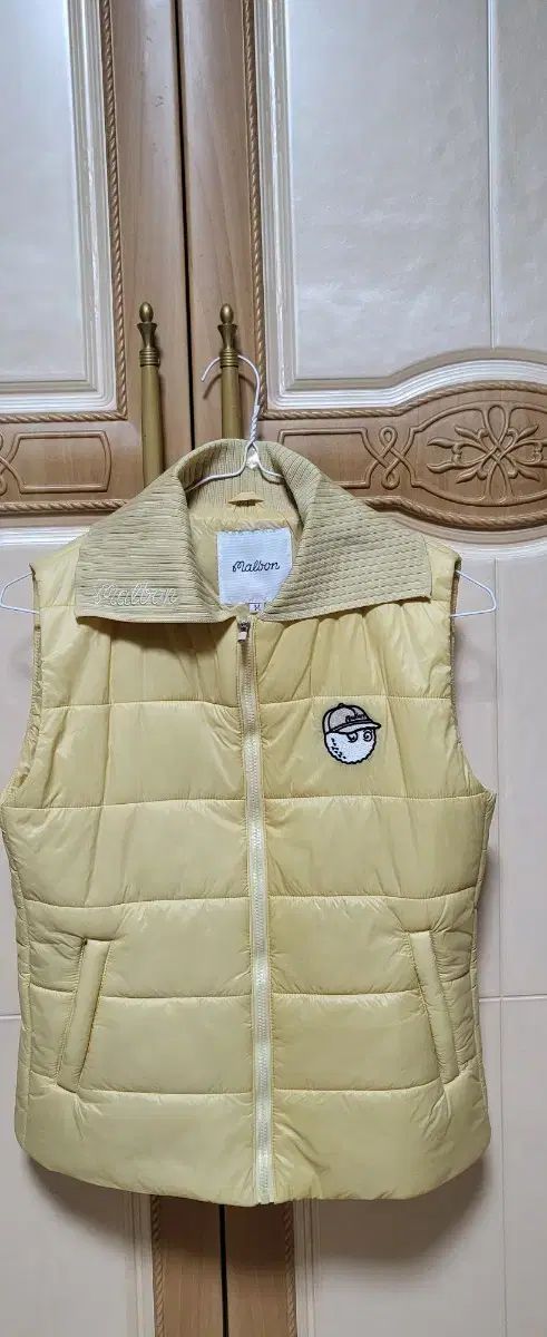 マルボンゴルフ レディース ダウンベスト S サイズ