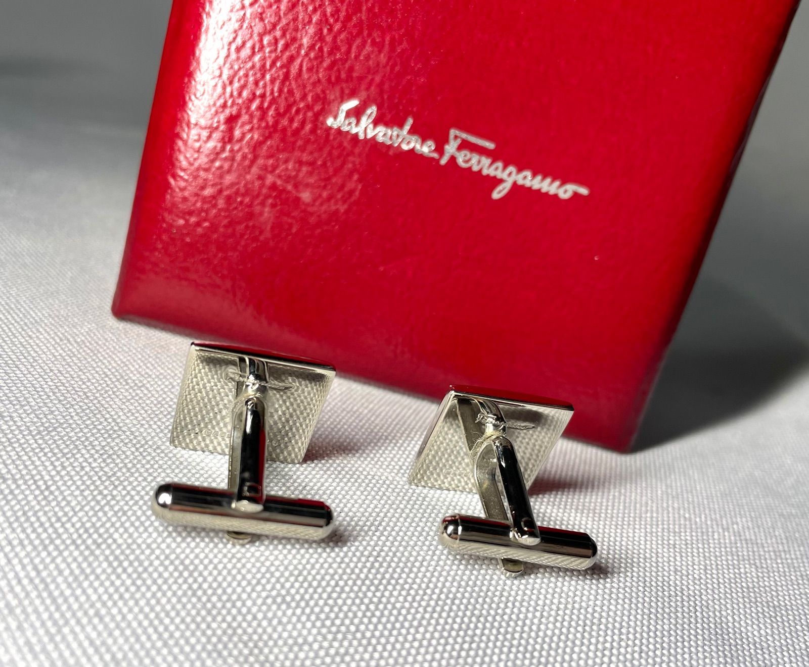 美品 Salvatore Ferragamo サルヴァトーレフェラガモ マルチ