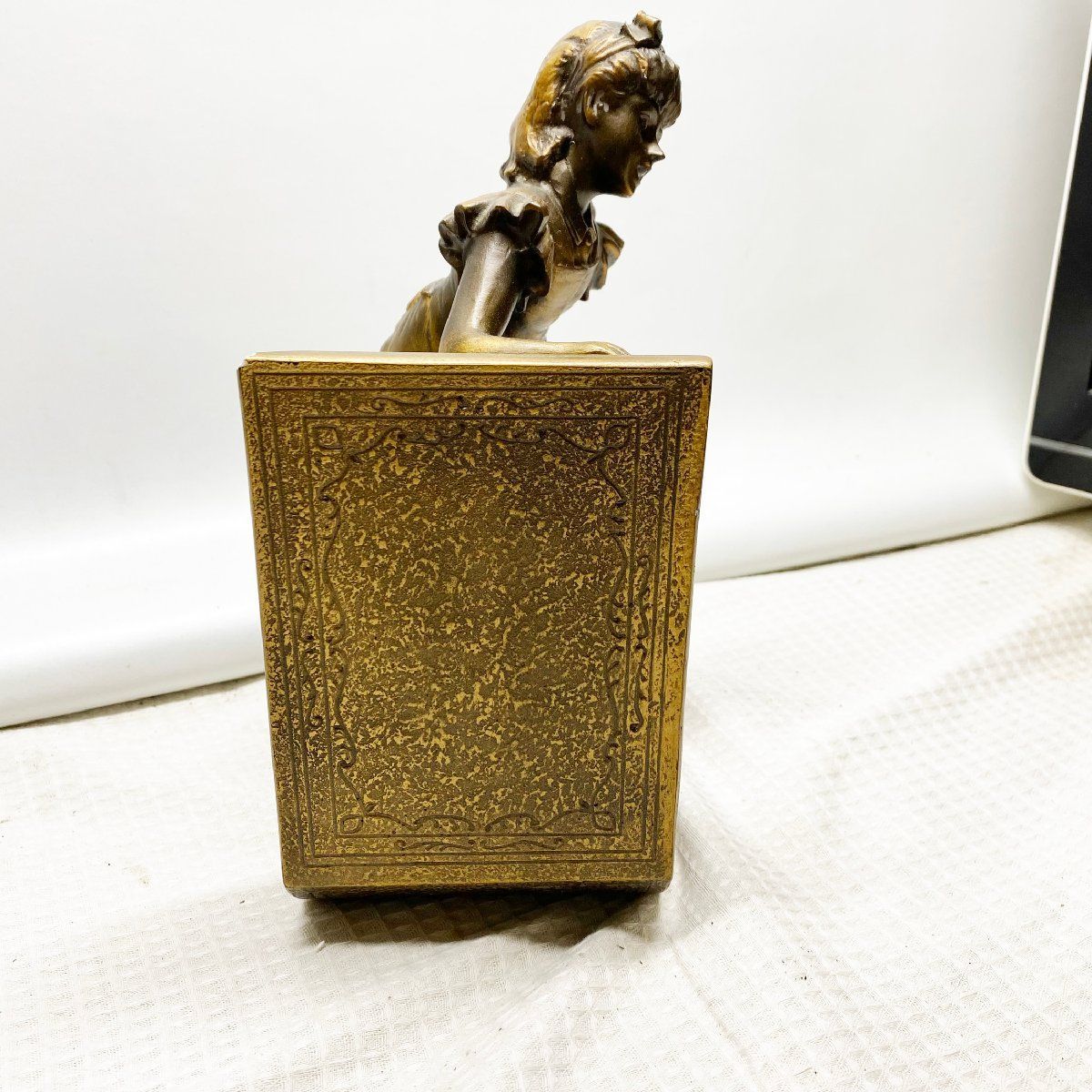 中古○TAKATO○ 不思議の国のアリス ブックスタンド ブックエンド