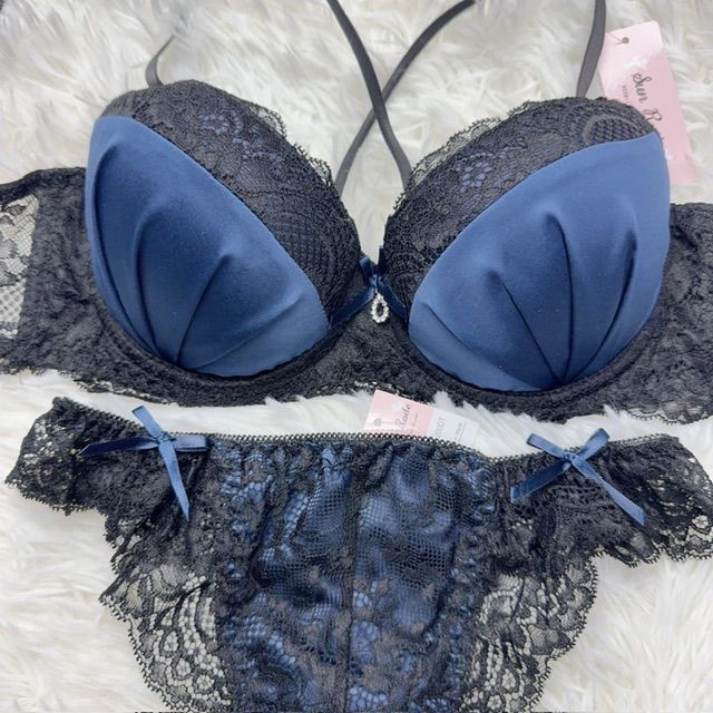 ブラショーツセット ブラジャーTバックセット B75/D75 マットサテン