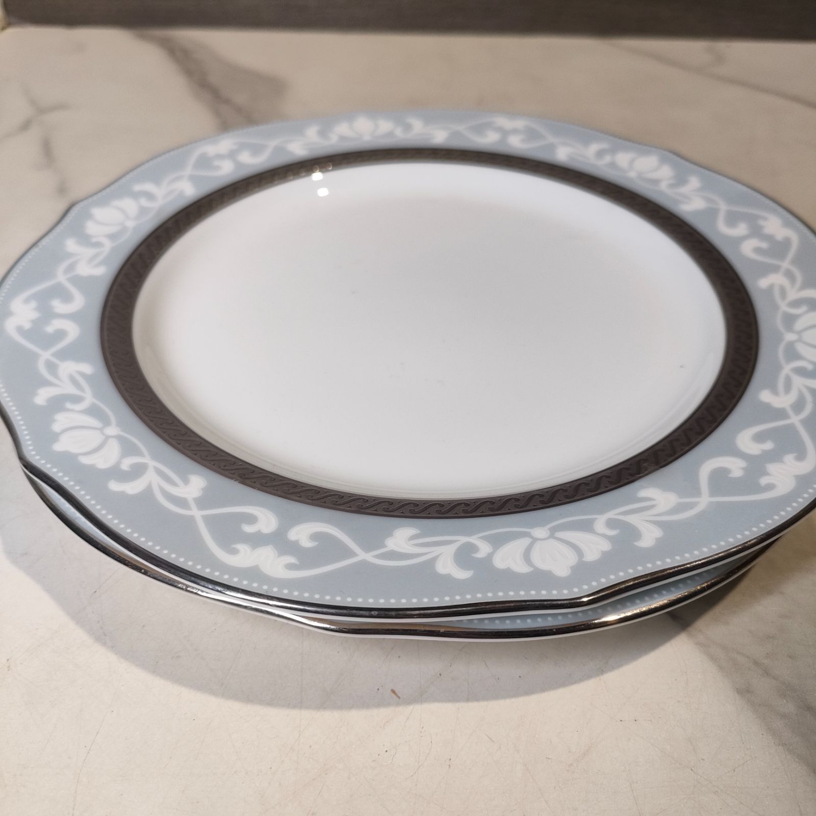 クリスマスに！ノリタケNoritake シグニチャープラチナム 食器セット