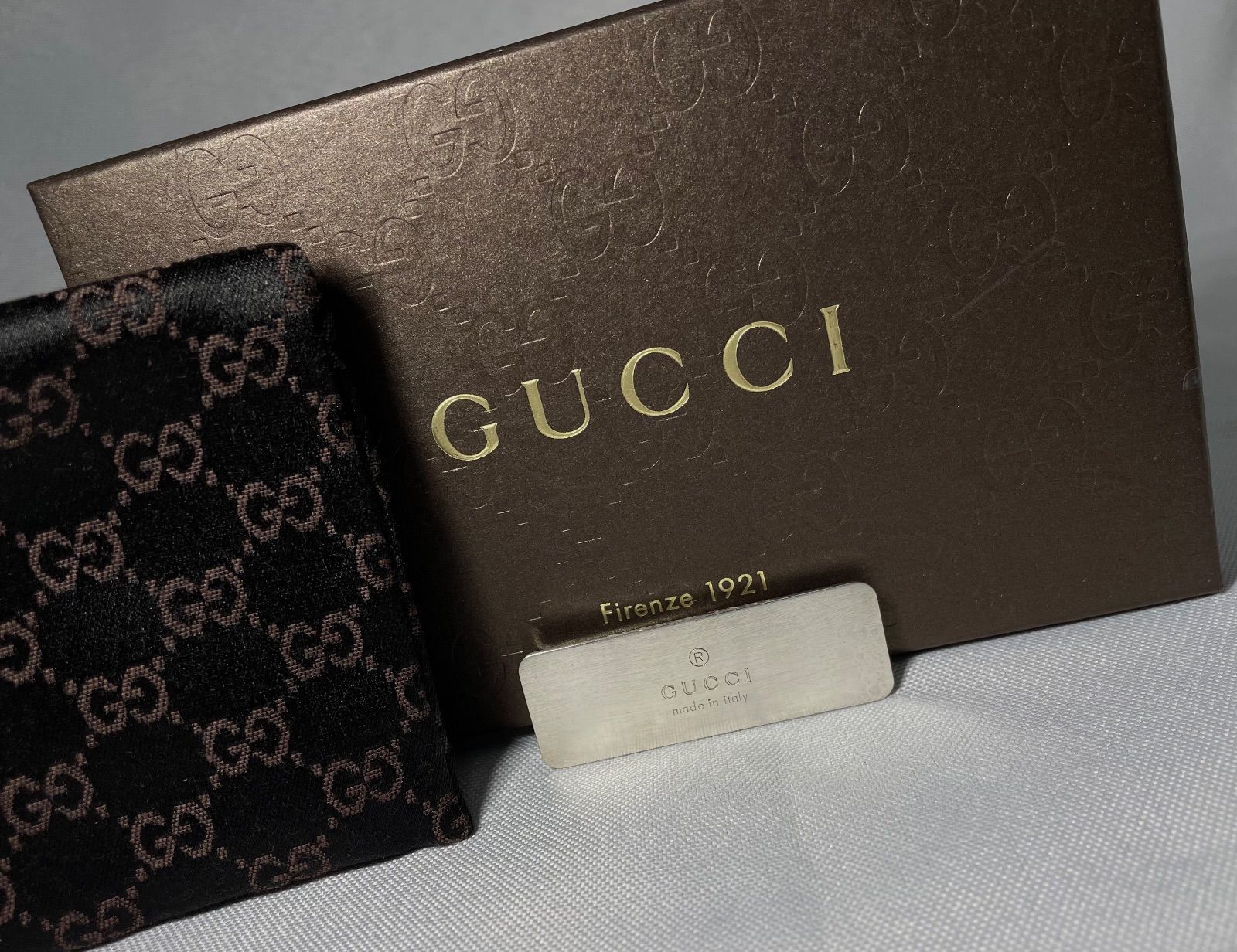 GUCCI グッチ ブランドロゴ文字 艶消しスターリングシルバー マネークリップ 札挟み 財布 ウォレット キャッシュレス 付属有