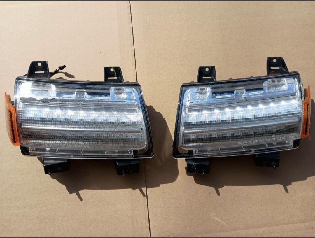 全国送料無料 JL ラングラー 純正 LED ウィンカー デイライト DRL