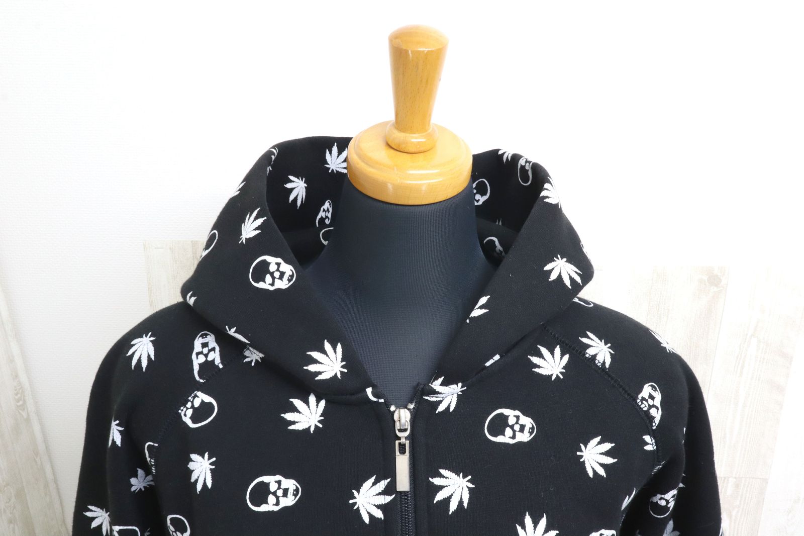 lucien pellat-finet ルシアンペラフィネ スカル ジップアップ