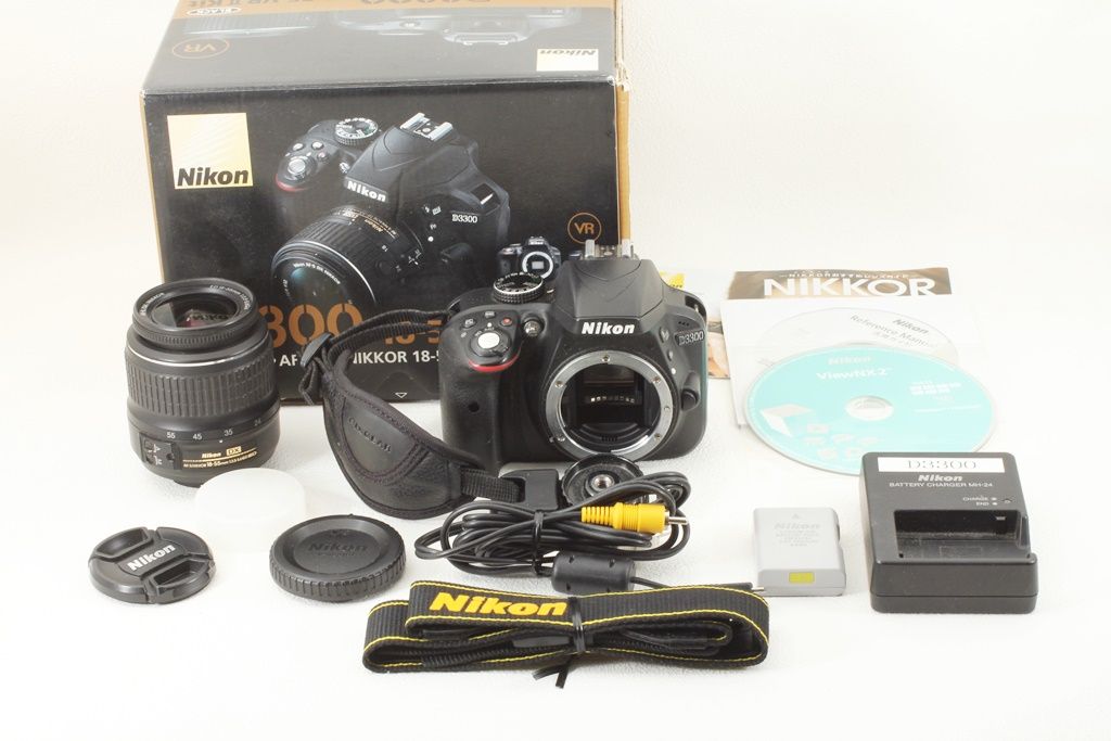 美品 Nikon ニコン D3300 AF-S 18-55 VR II レンズキット 2416万画素