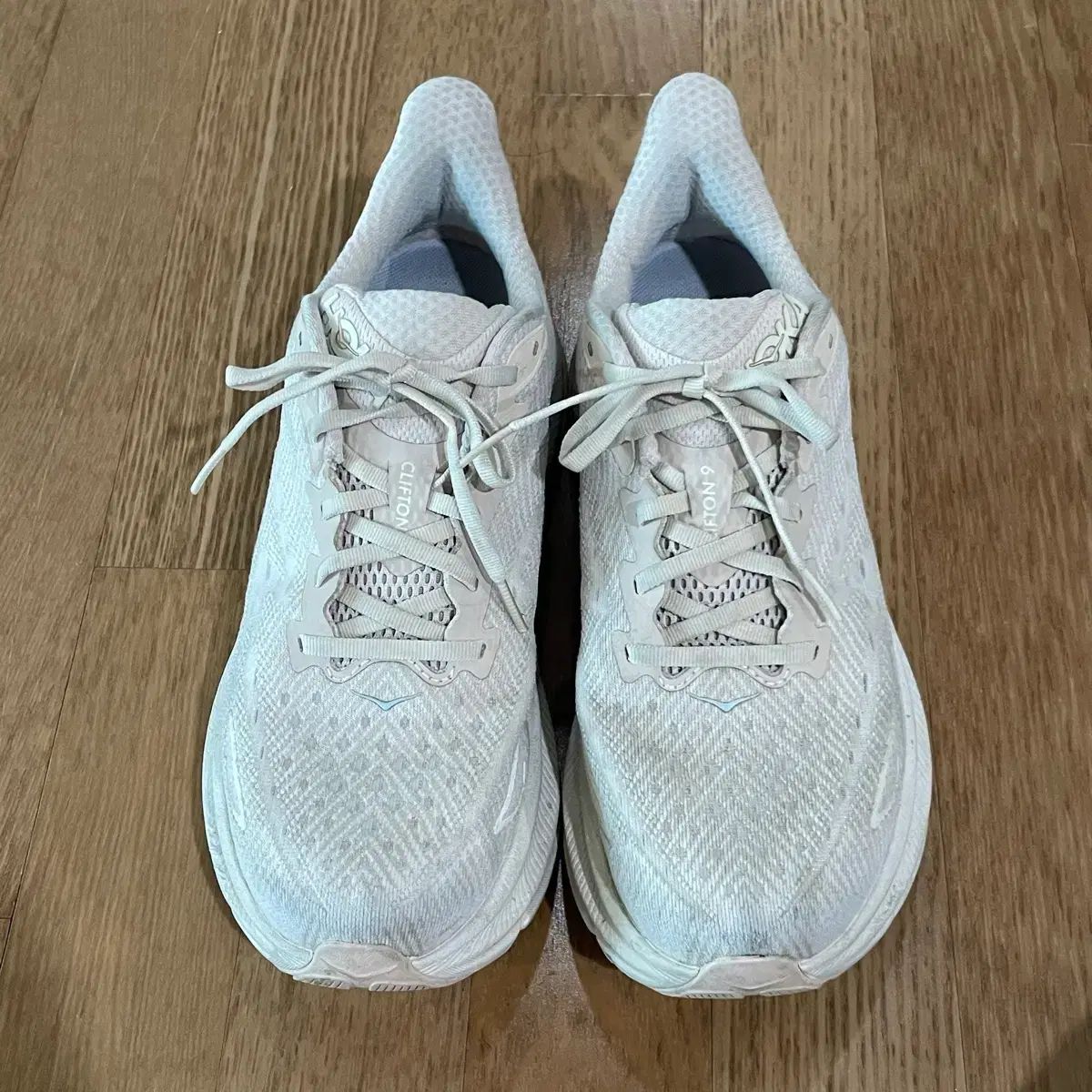 HOKA ホカ クリフトン ランニングシューズ 270