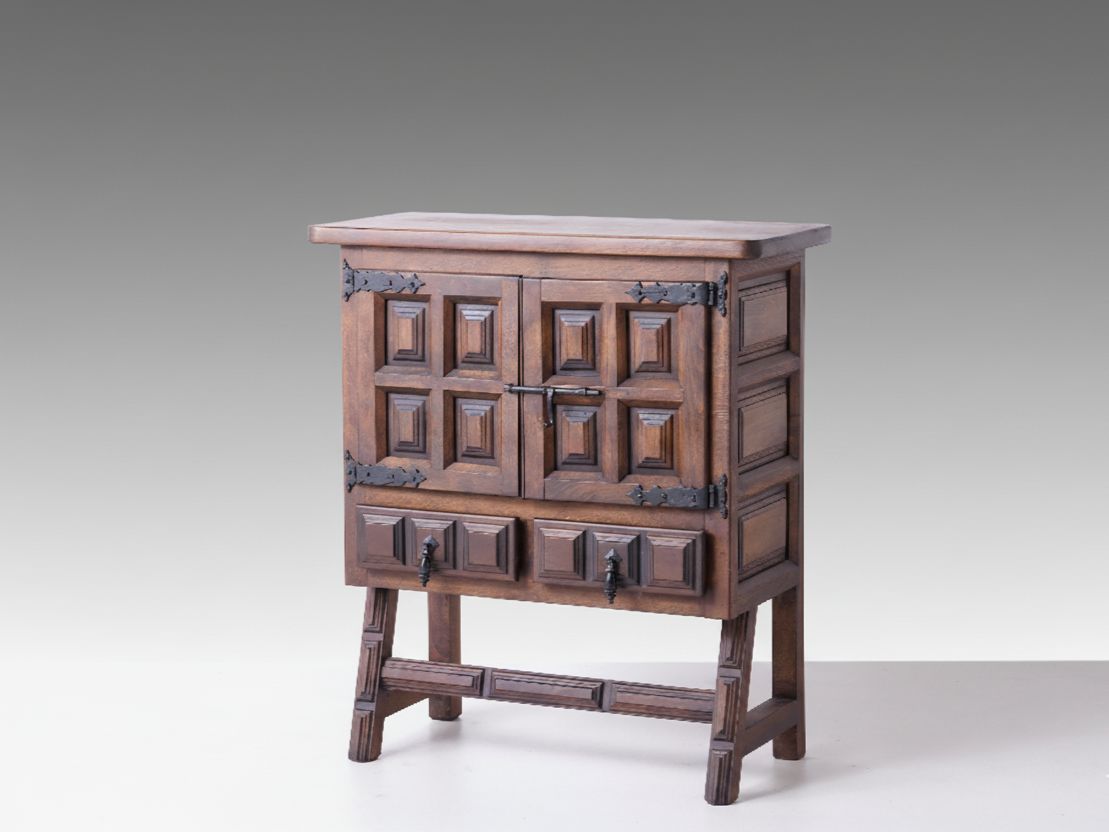 NAVARRO ARGUDO スペイン製　チェスト　キャビネット　アンティーク スペイン製】希少 スペイン家具 NAVARRO ARGUDO キャビネット(サイド