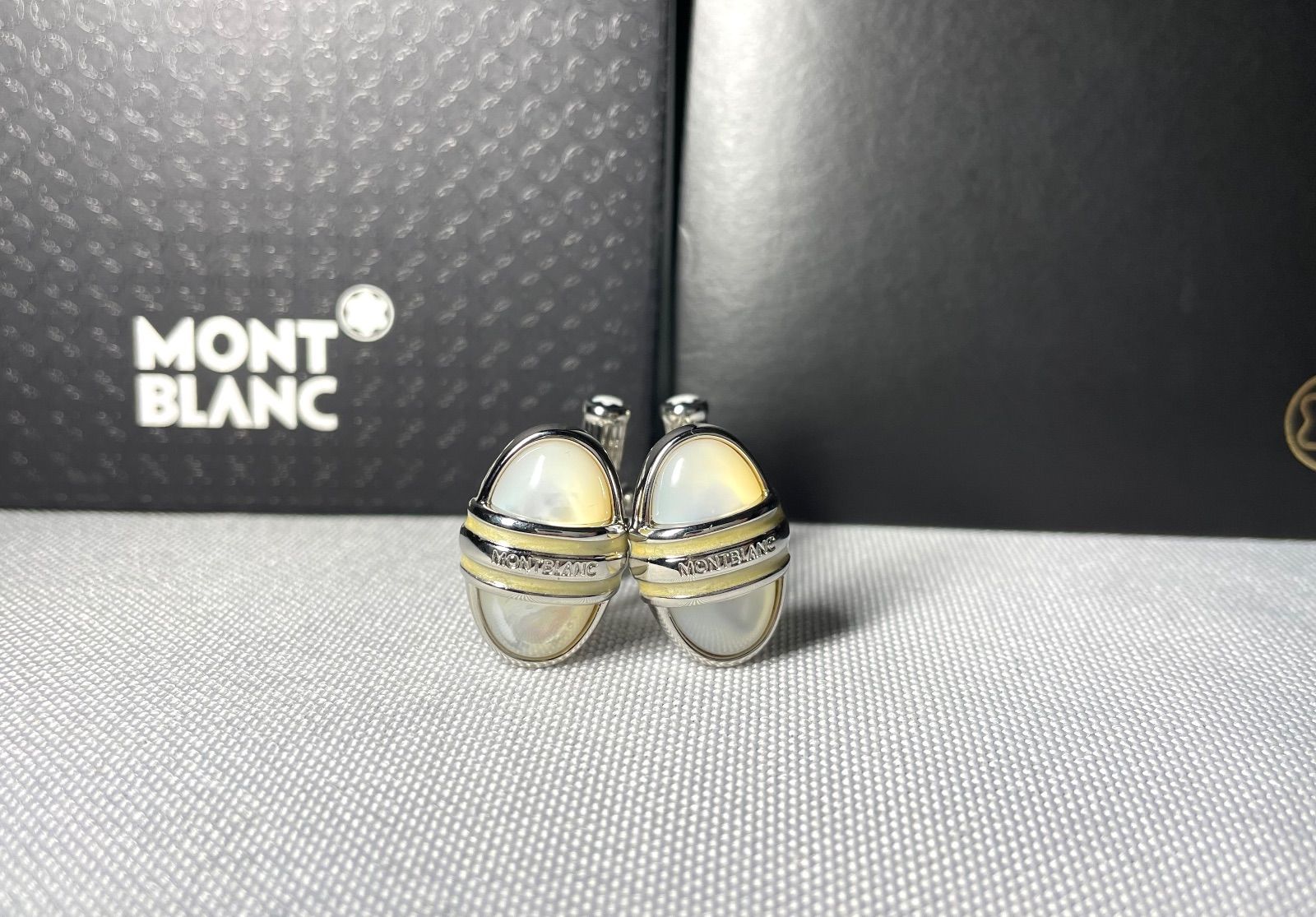 美品 希少 MONTBLANC モンブラン マザーオブパール装飾 ブランドロゴ