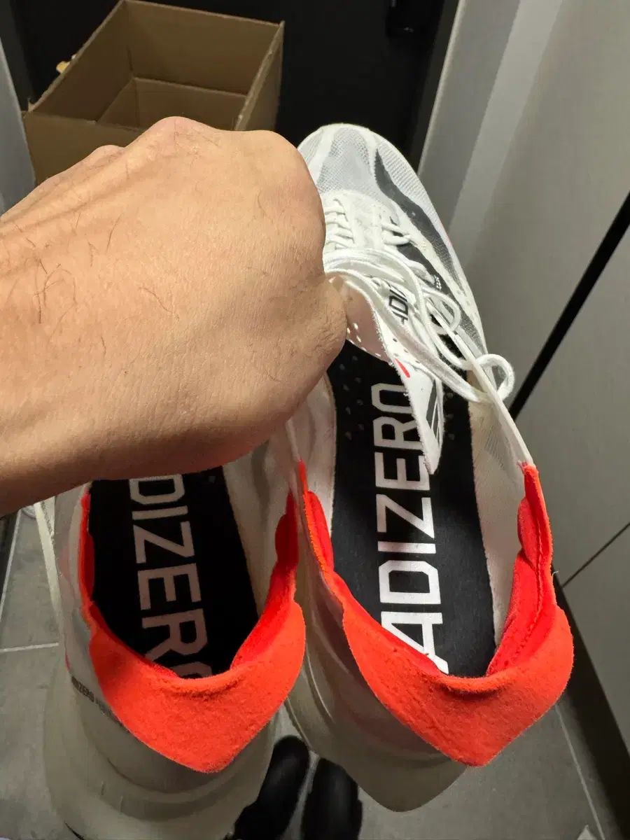  アディゼロ アディオス プロ4 275 登山靴 トレッキングシューズ アウトドアシューズ