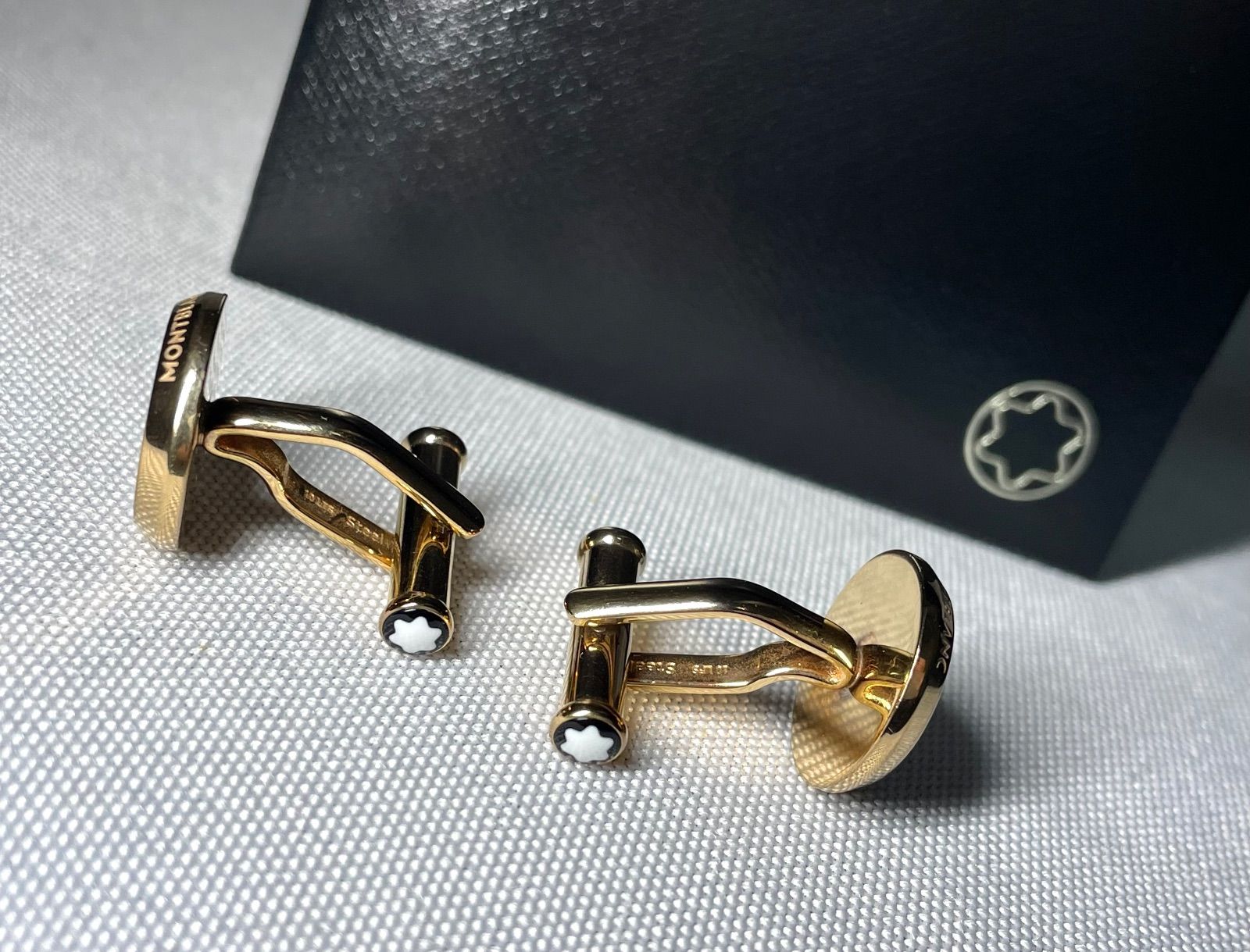 美品 希少 MONTBLANC モンブラン パターンライン ブランドロゴ文字