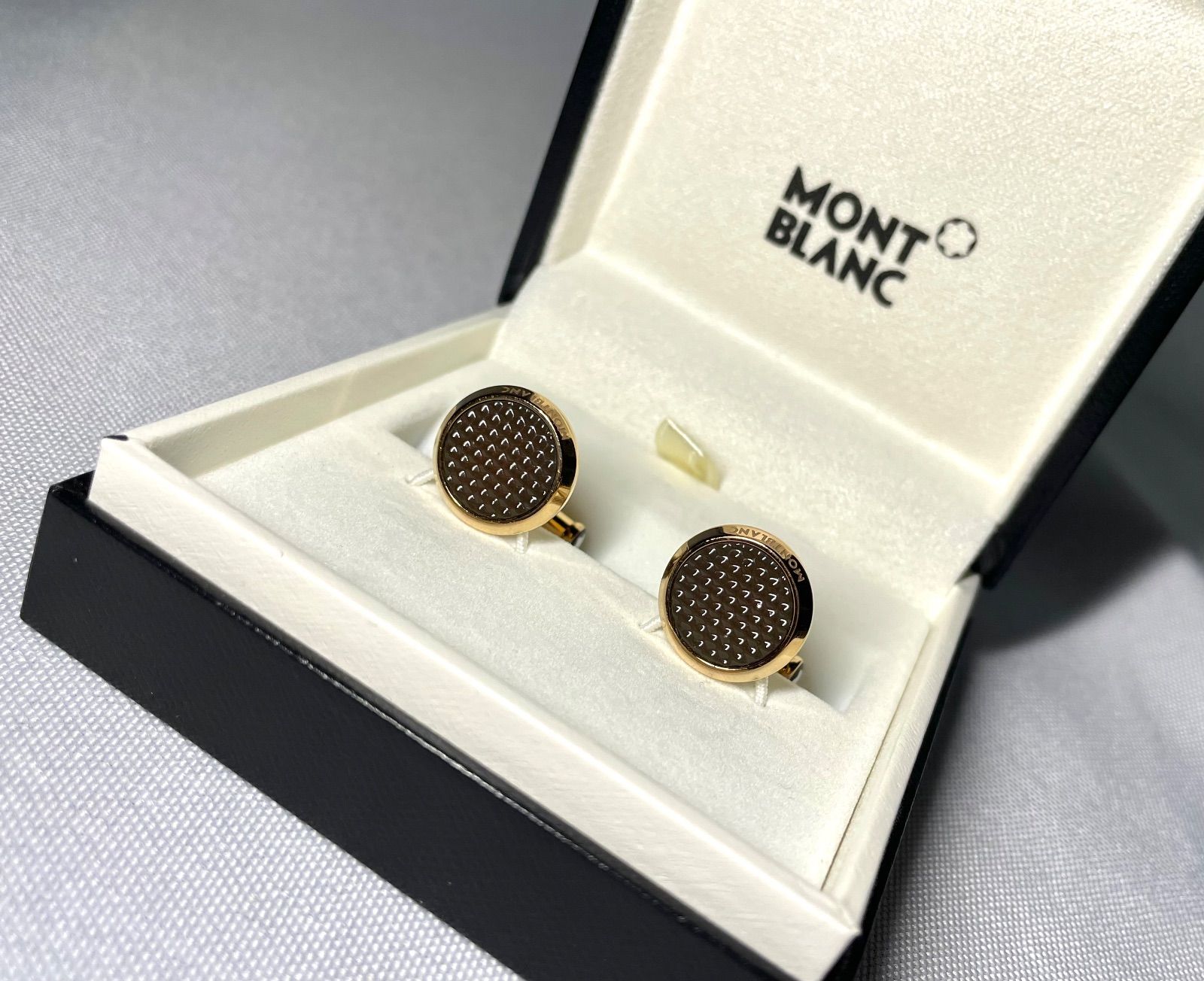 美品 希少 MONTBLANC モンブラン パターンライン ブランドロゴ文字