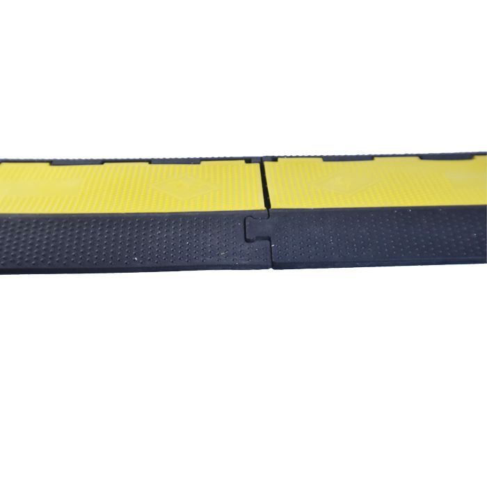  10本 4列ジャケット ケーブルジャケット ケーブルプロテクター イエロー ケーブル保護 配線カバー 工事現場 イベント 領収書発行 その他 住宅設備