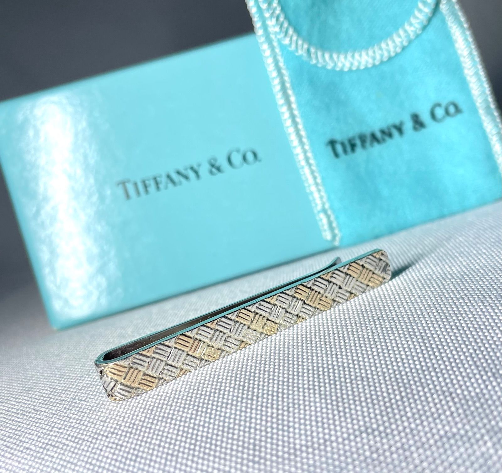 Tiffany ティファニー デザインネクタイピン 箱付き Tiffany ティファニー デザインネクタイピン 箱付き Tiffany