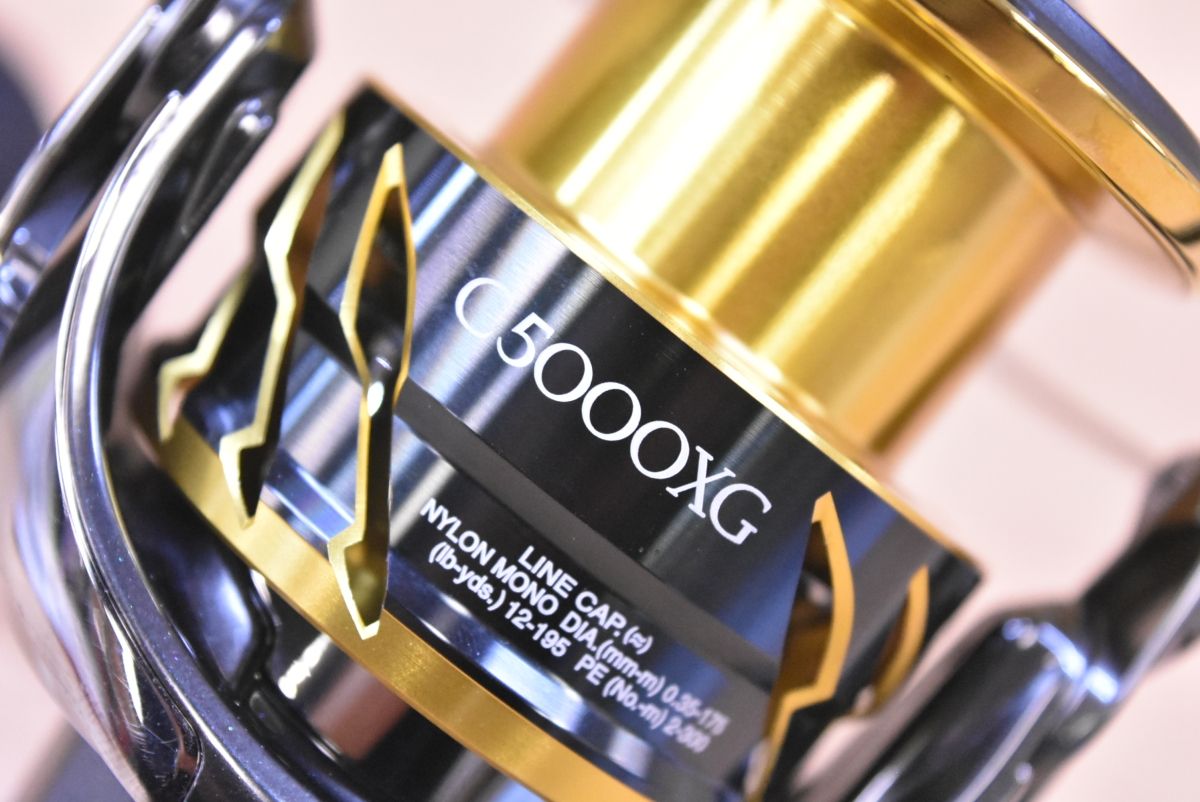 シマノ 20 ツインパワー C 5000 XG SHIMANO TWIN POWER スピニングリール