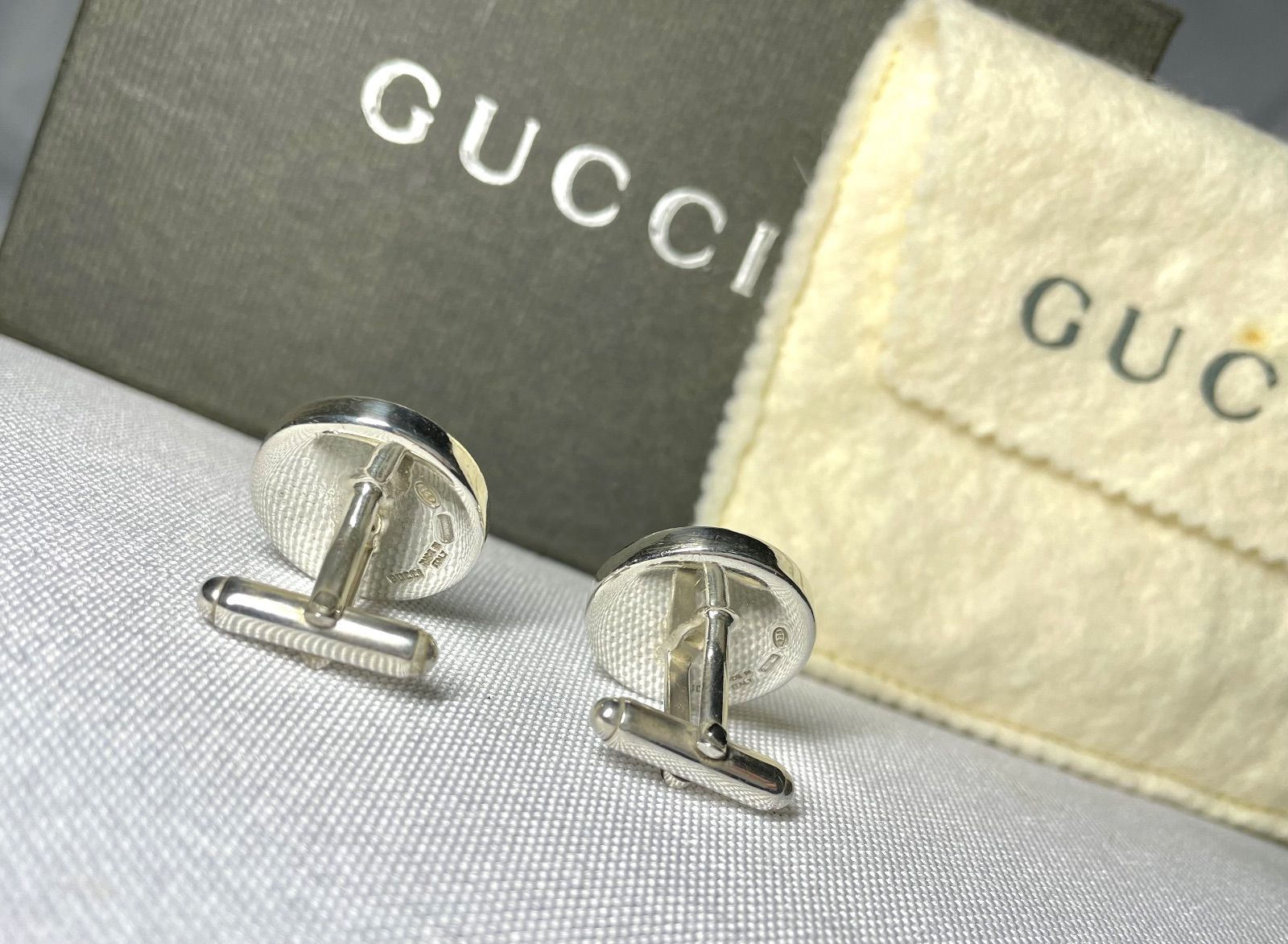 GUCCI グッチ Gデザイン スターリングシルバー & ブラック オーバル