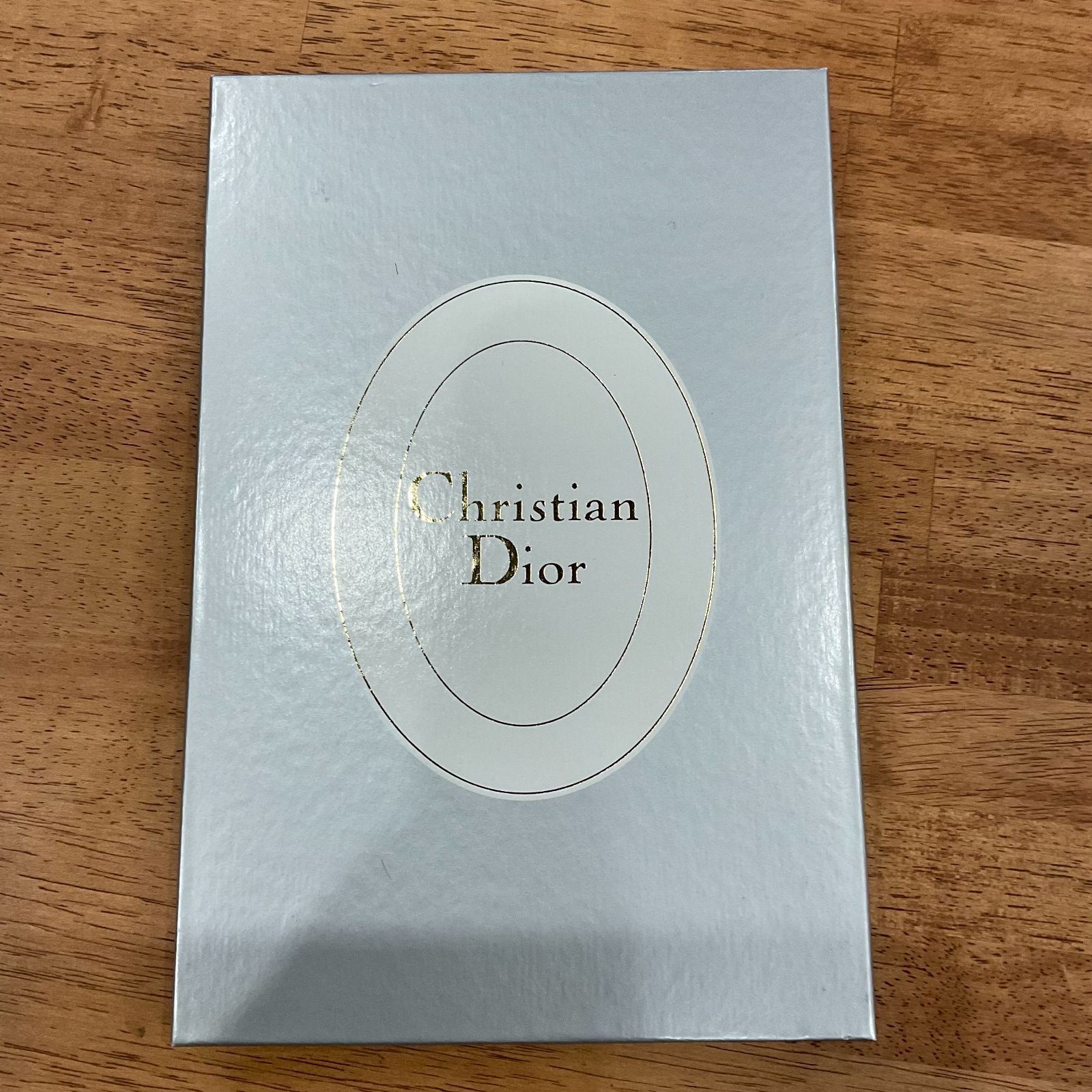 クリスチャンディオール ハンカチセット2枚 B25112445 - メルカリ