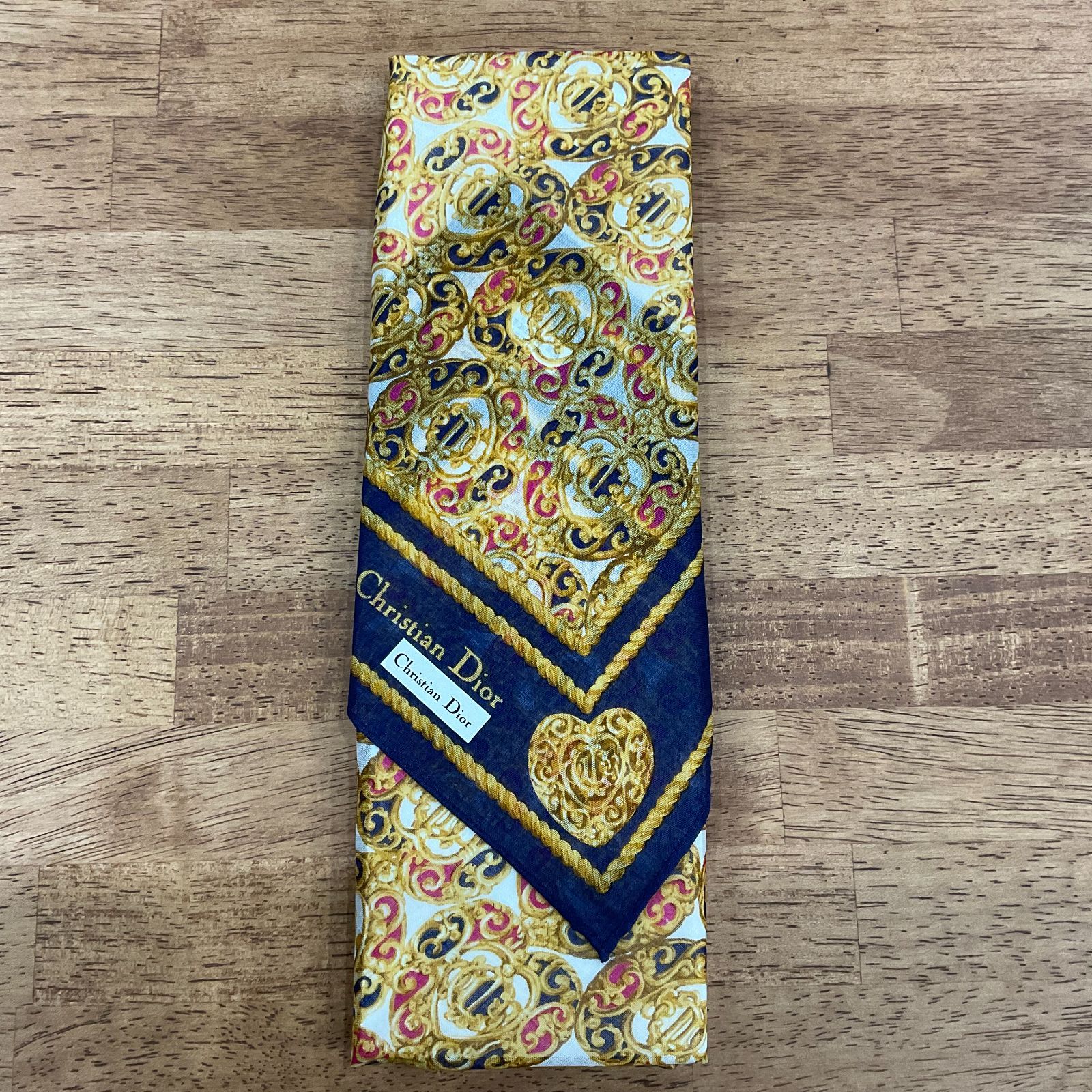 クリスチャン・ディオールセット クリスチャンディオール ハンカチセット2枚 B25112445 - メルカリ