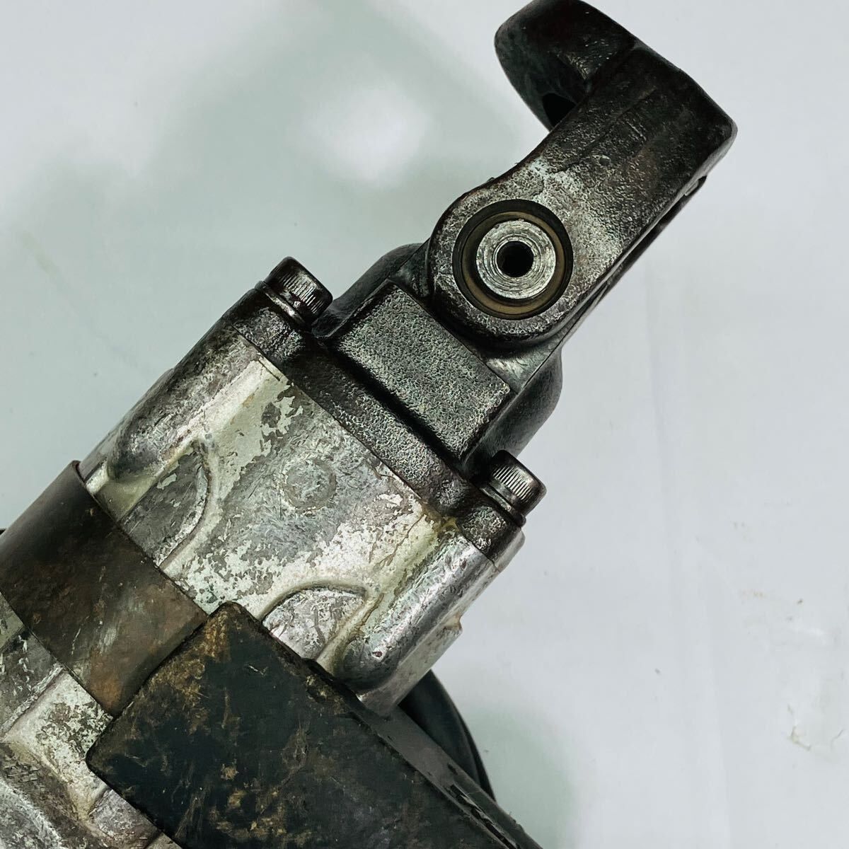 mm ハンマドリル