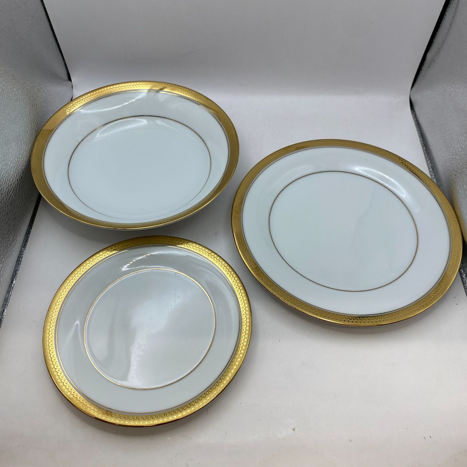 食器 Noritake PHILIPPINES 4019 BALMORAL 中古】ノリタケ BALMORAL 4019 3枚セット - メルカリ
