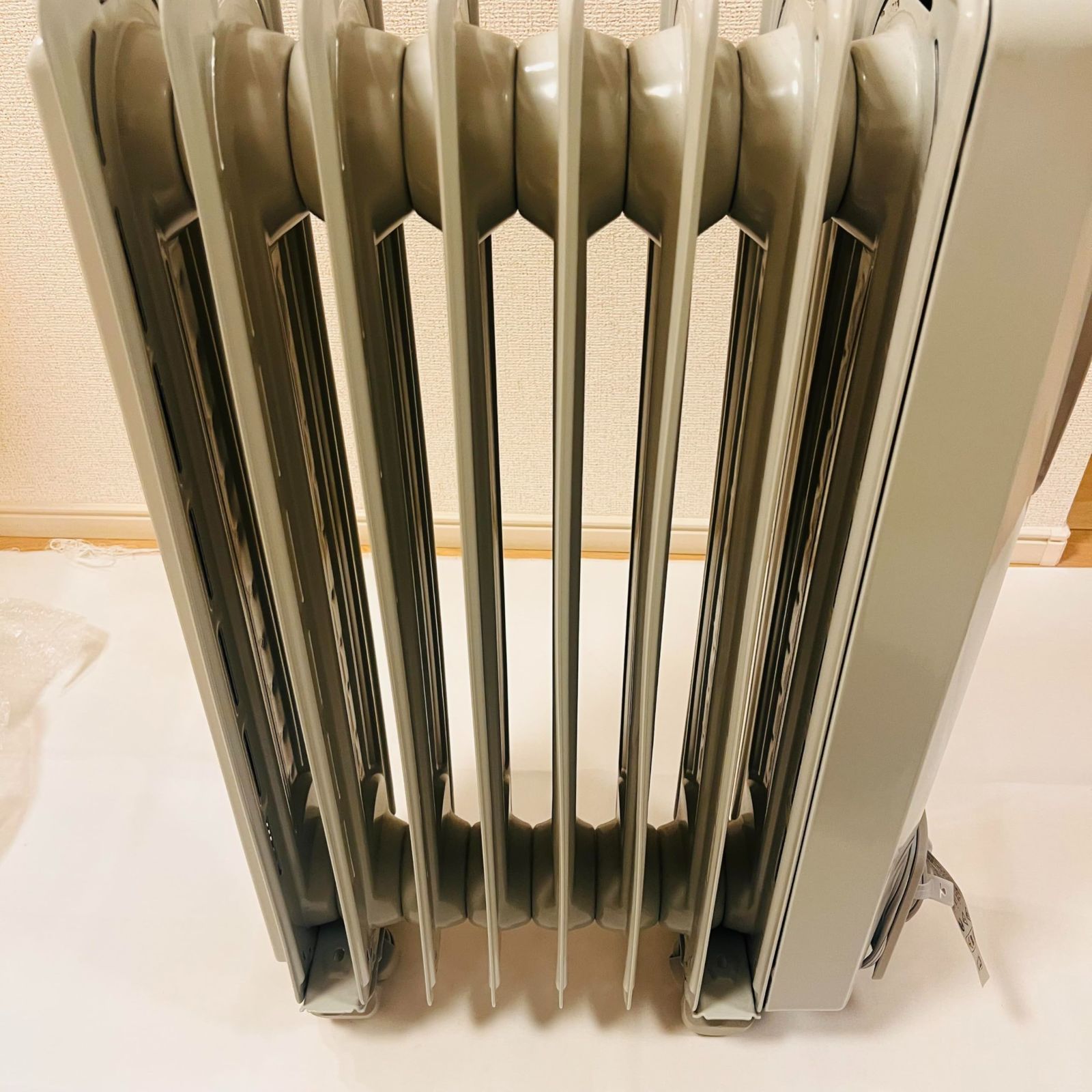 De Longhi デロンギ オイルヒーター デジタルラディアント GC No 2842