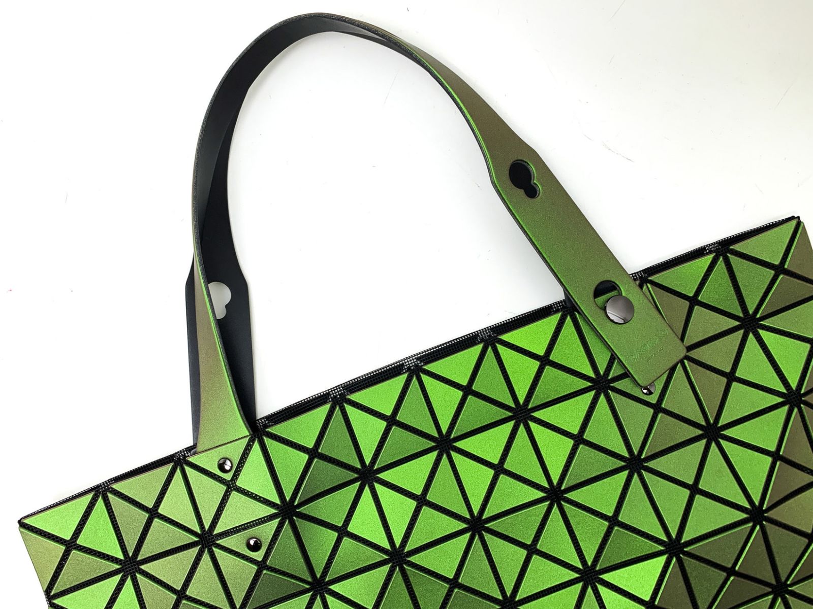 BAO BAO ISSEY MIYAKE バオバオ イッセイミヤケ グリーン系 緑 