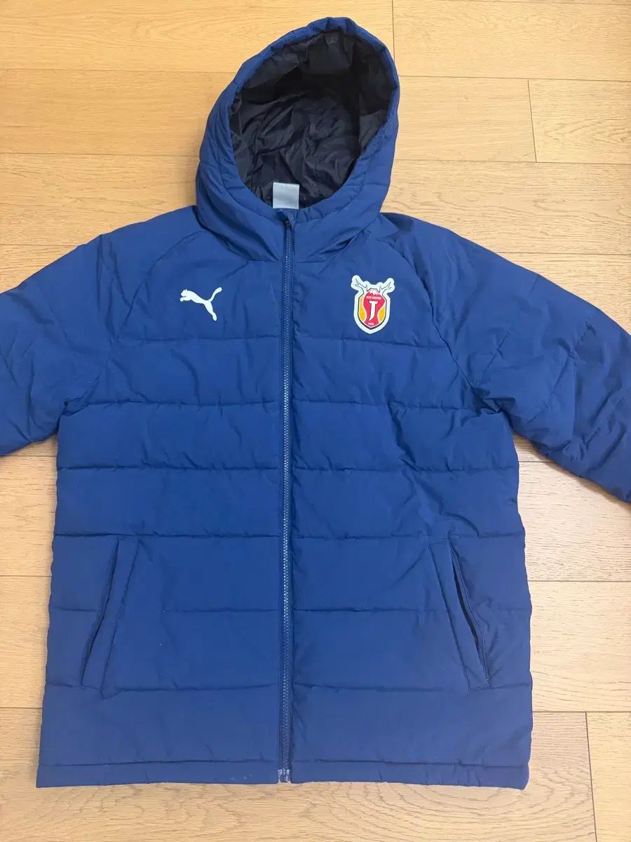 プーマ チェジュ ユナイテッド ダウン ジャケット