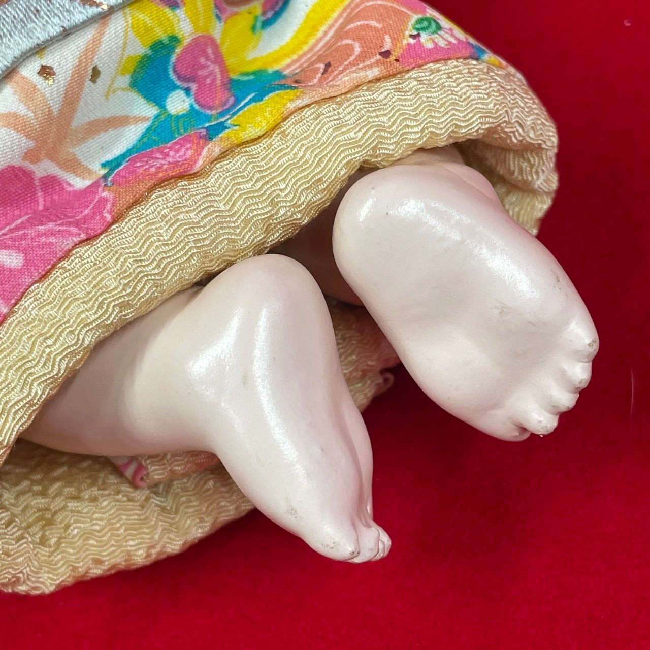 市松人形 お座り人形 抱き人形 女の子 日本人形 N-11 - メルカリ