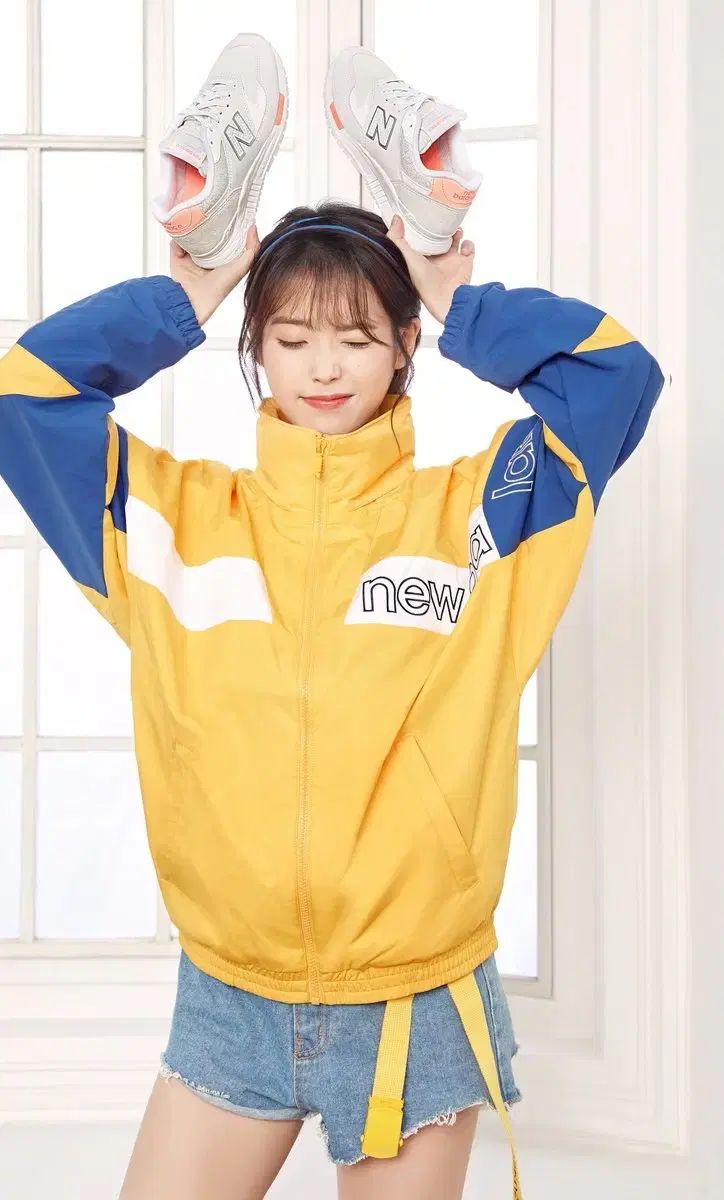 ニュー ンス レトロ バイ ウィンドブレーカー イエロー ブルー L