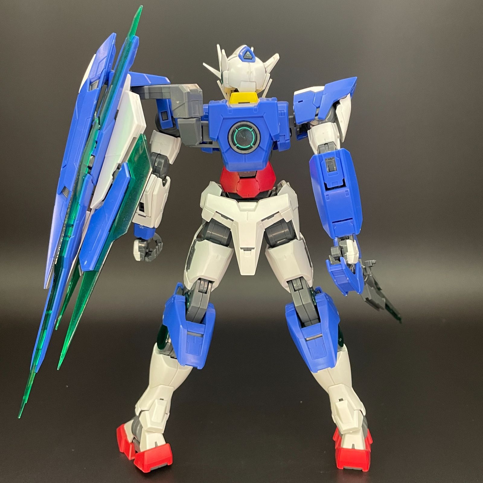 ガンプラ【中古品/ジャンク】 MG 1/100 ダブルオークアンタ バンダイ