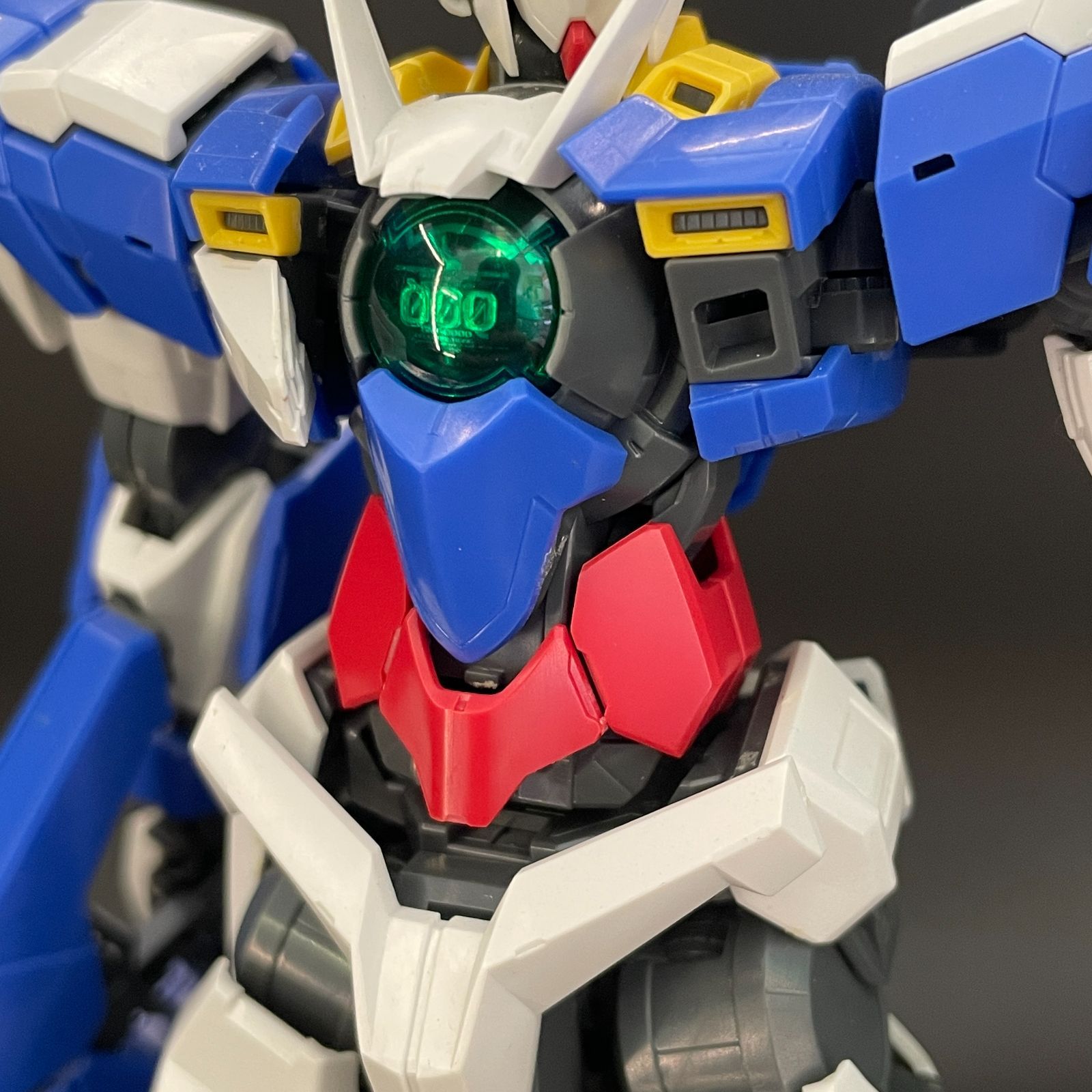 ガンプラ【中古品/ジャンク】 MG 1/100 ダブルオークアンタ バンダイ