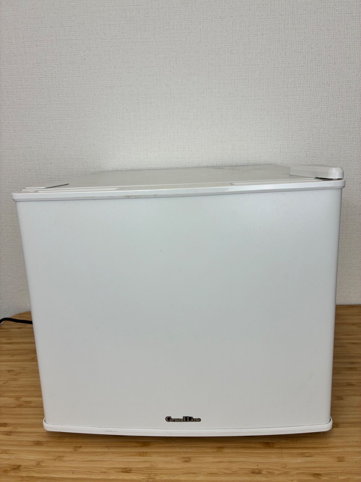 1ドア冷蔵庫(ペルチェ式)グランドラインA-Stage製 - メルカリ