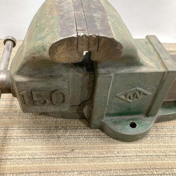 KN 角胴リードバイス 挟み口幅 150 mm 万力 ≡DT 6910