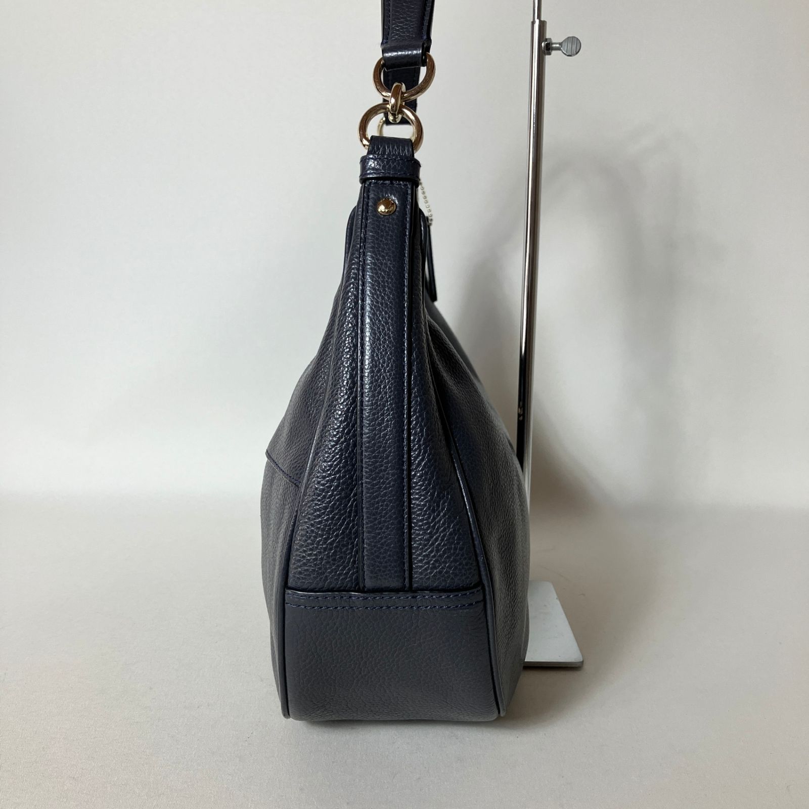 2510-310｜美品｜コーチ ワンショルダーバッグ レザー ネイビー 2510-310｜美品｜コーチ ワンショルダーバッグ レザー ネイビー - メルカリ
