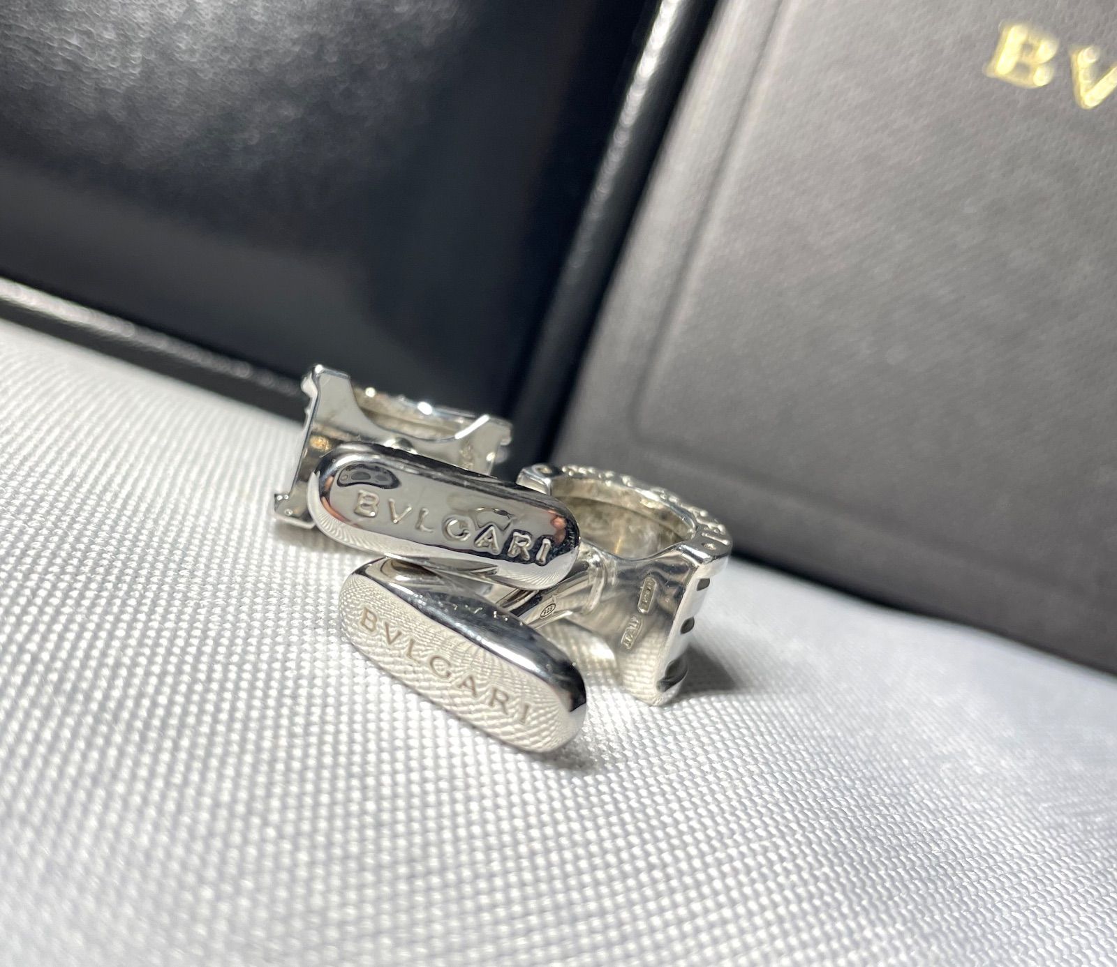 美品 BVLGARI ブルガリ B-ZERO1 ビーゼロワン ブランドロゴ文字