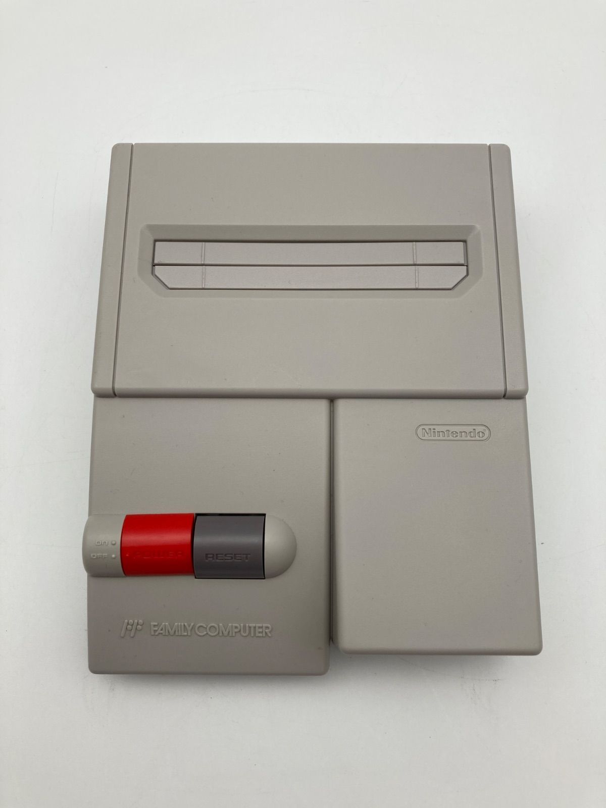 ニューファミコン 本体