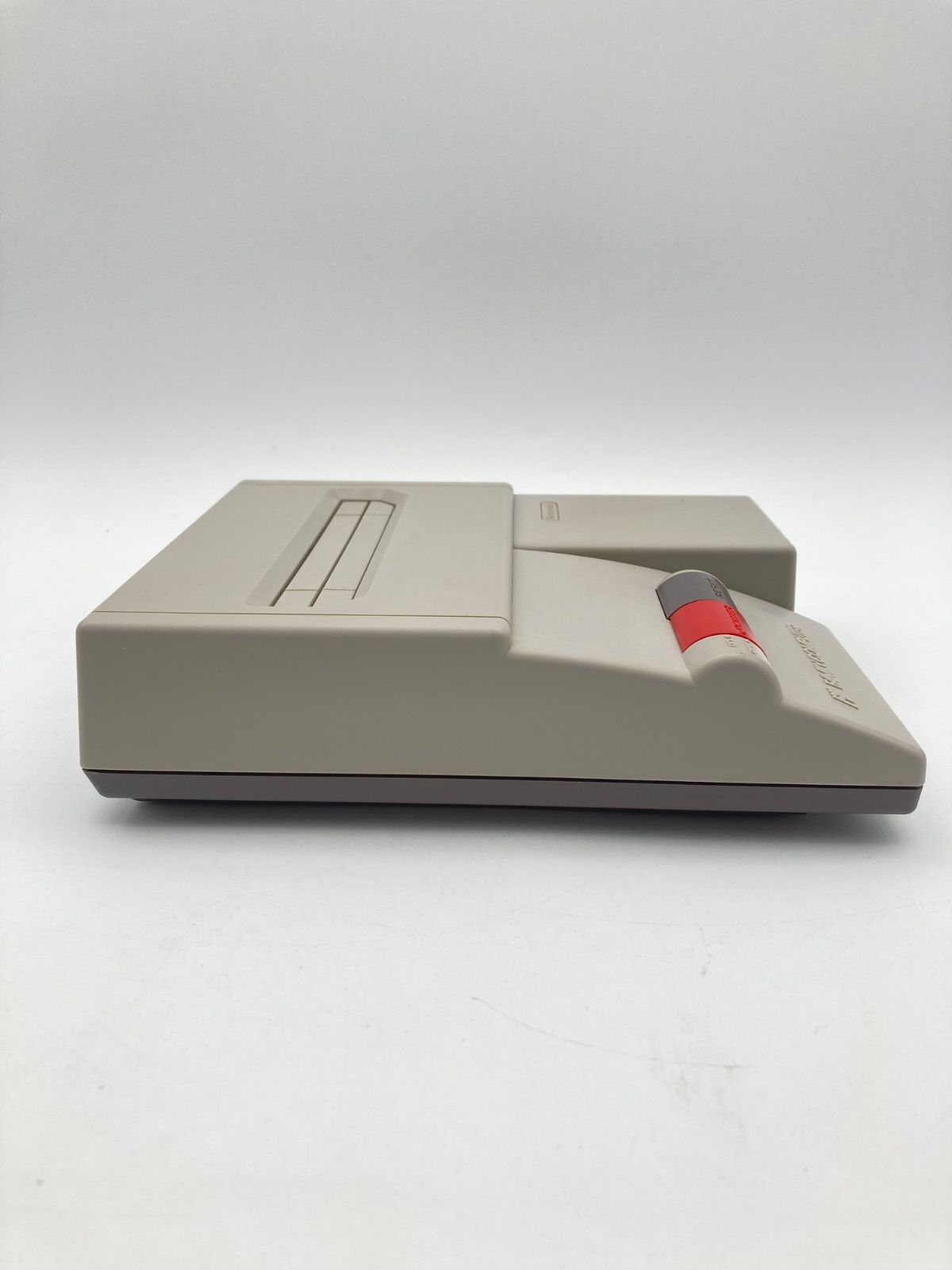 ニンテンドー ニューファミコン