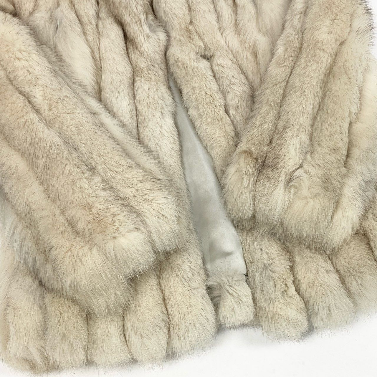 86L5 ブルーフォックス ファーコート サイズF ホワイト 本毛皮 FOX FUR