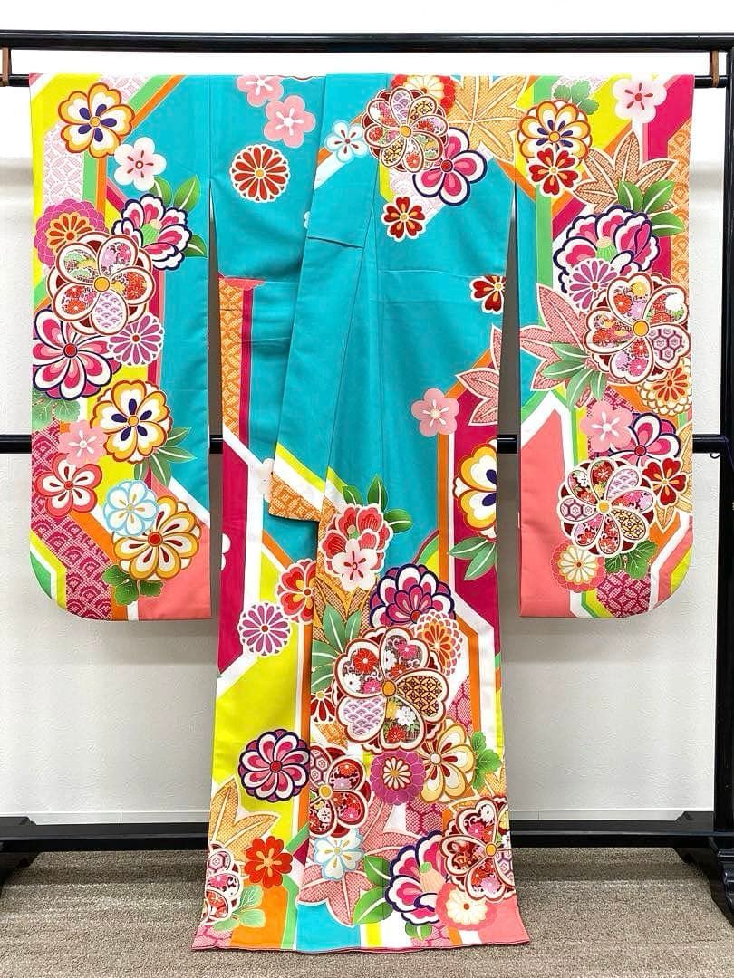 ポリエステル振袖 玉城ティナ×キスミス 銀彩 身丈168cm MOP521 - メルカリ